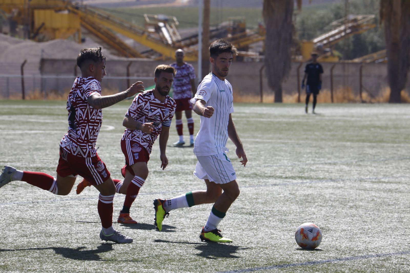 Imágenes del Córdoba B-Xerez CD en la Ciudad Deportiva (0-0)
