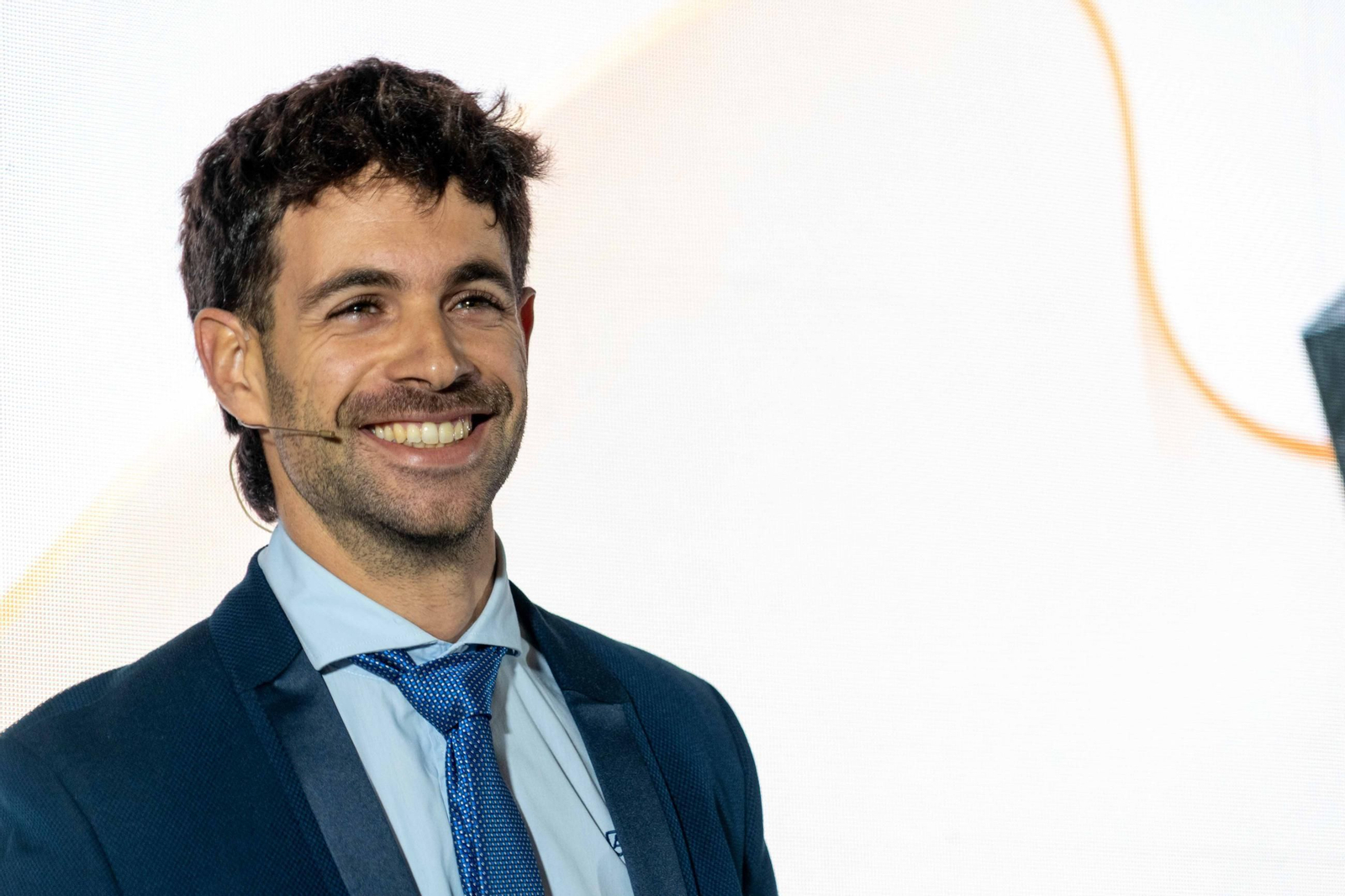 Imágenes de los invitados a la gala de los  37 premios Onubenses del Año