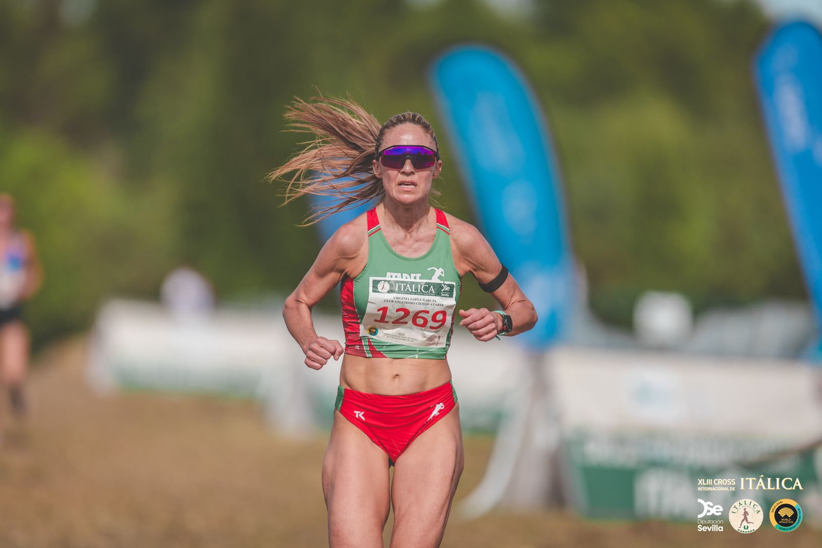 Búscate en las fotos del Cross de Itálica 2025 | 1