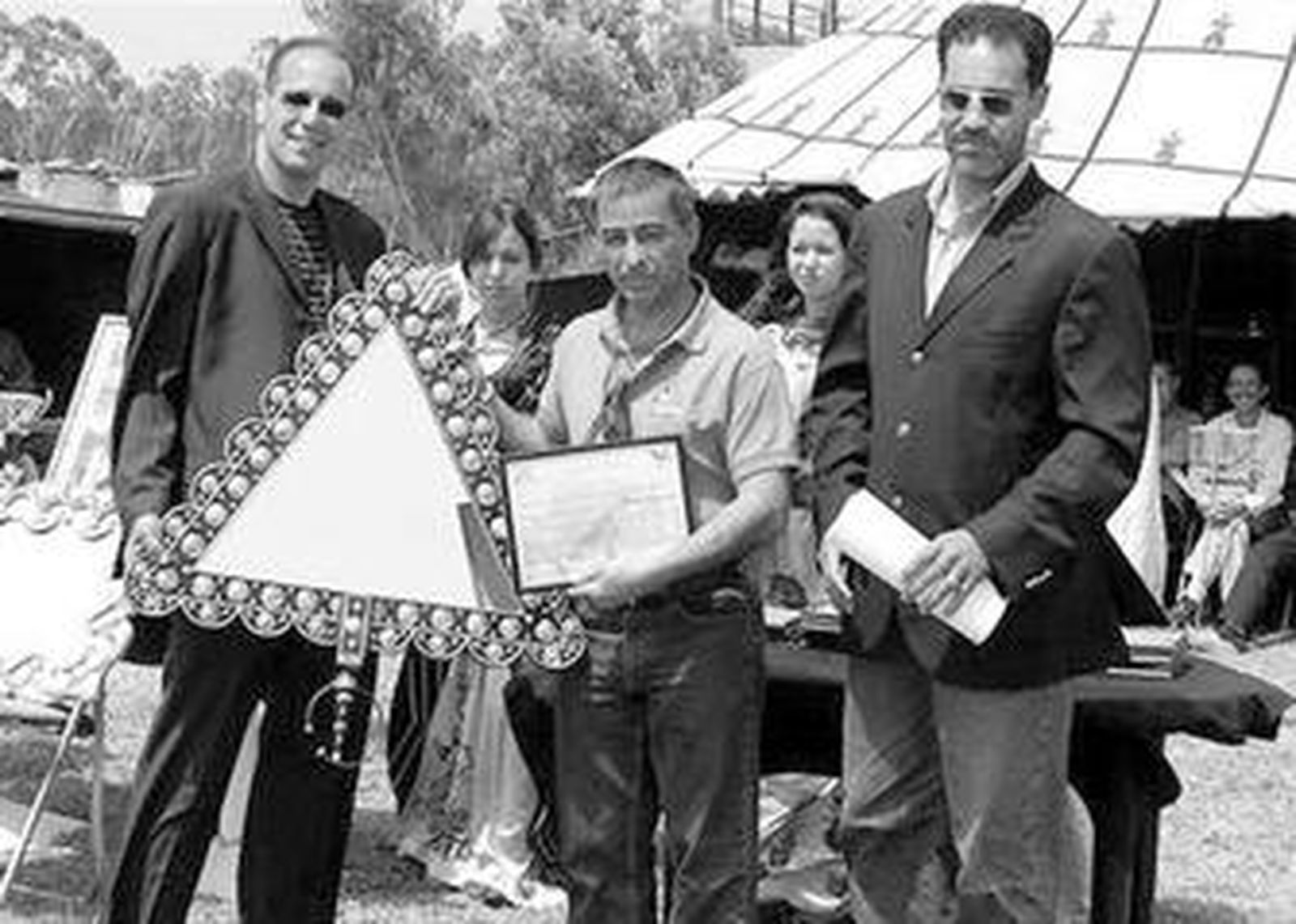 "El canto del jilguero es universal"