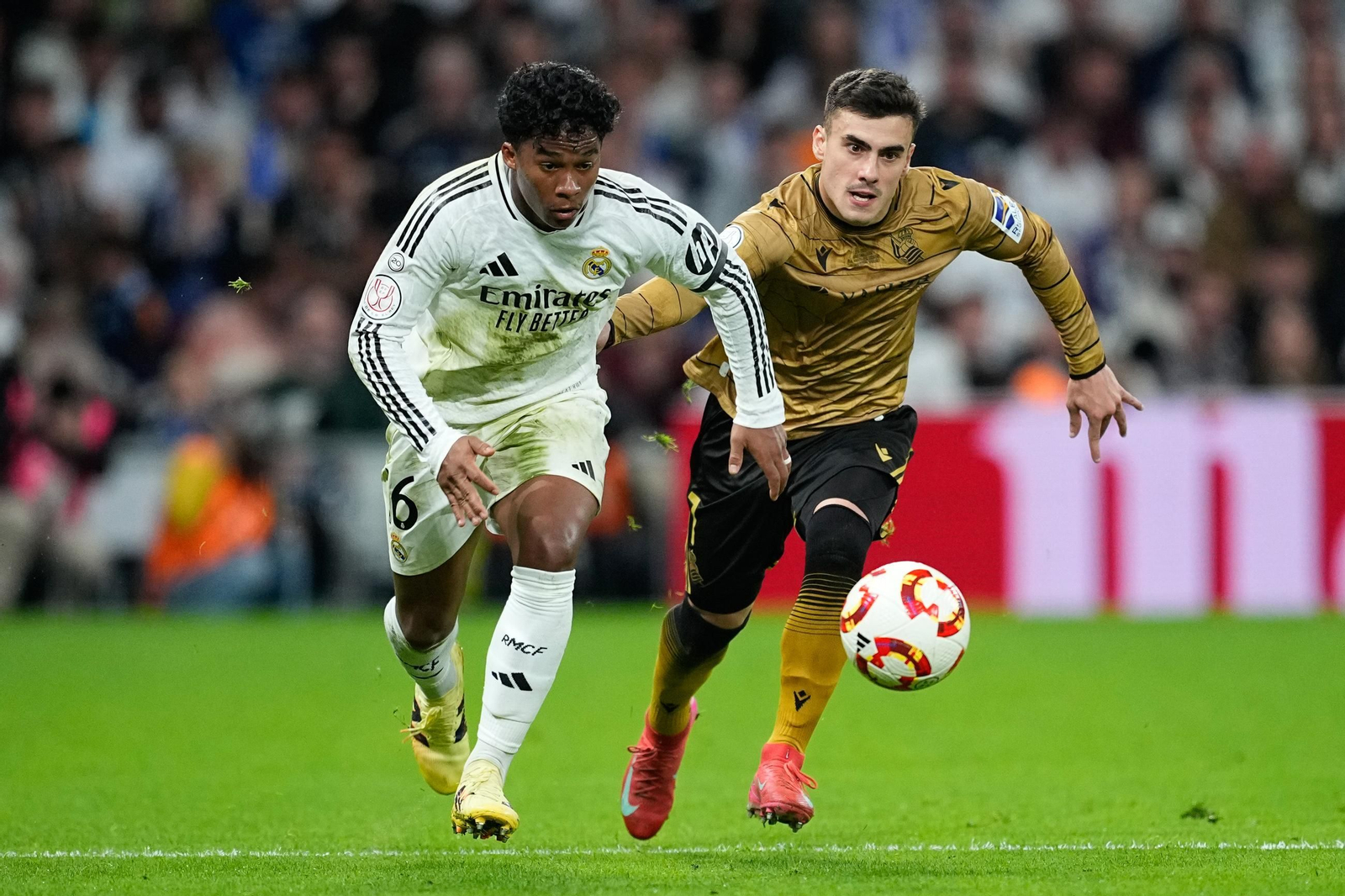 Las fotos del Real Madrid - Real Sociedad camino del Estadio de la Cartuja