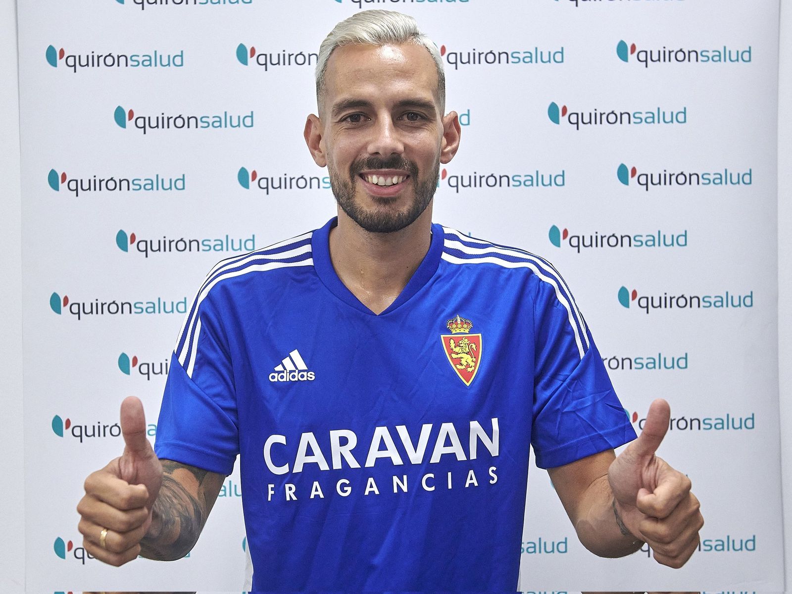 Manu Molina, presentado por el Real Zaragoza.