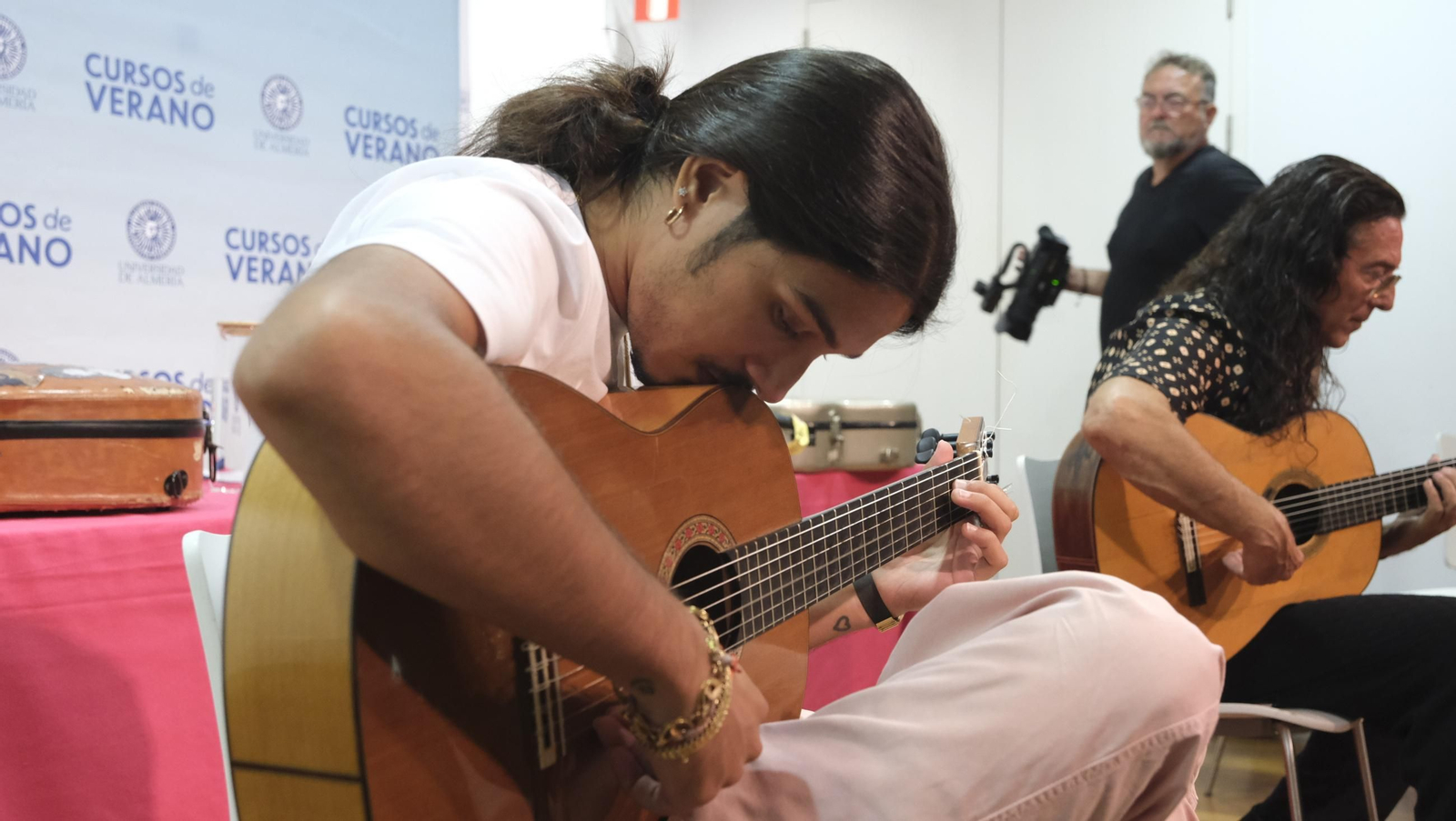 Curso de Guitarra Flamenca de Tomatito dentro de los Cursos de Verano de la UAL, en imágenes