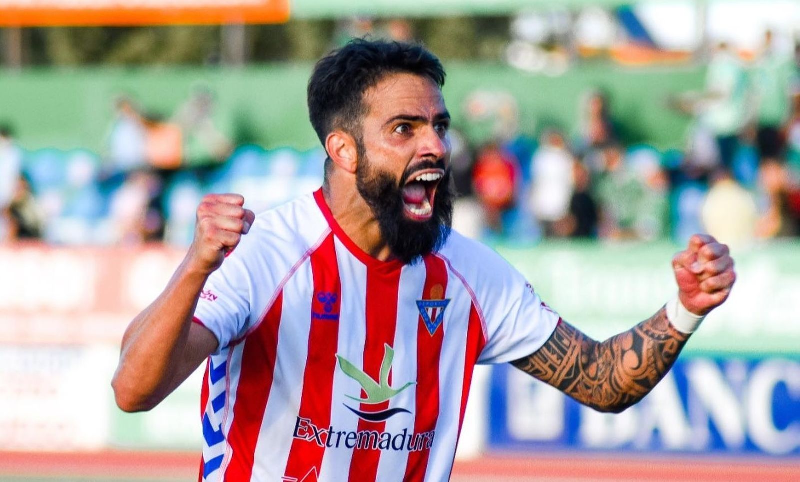 Manu Miquel, durante un partido con el Don Benito.