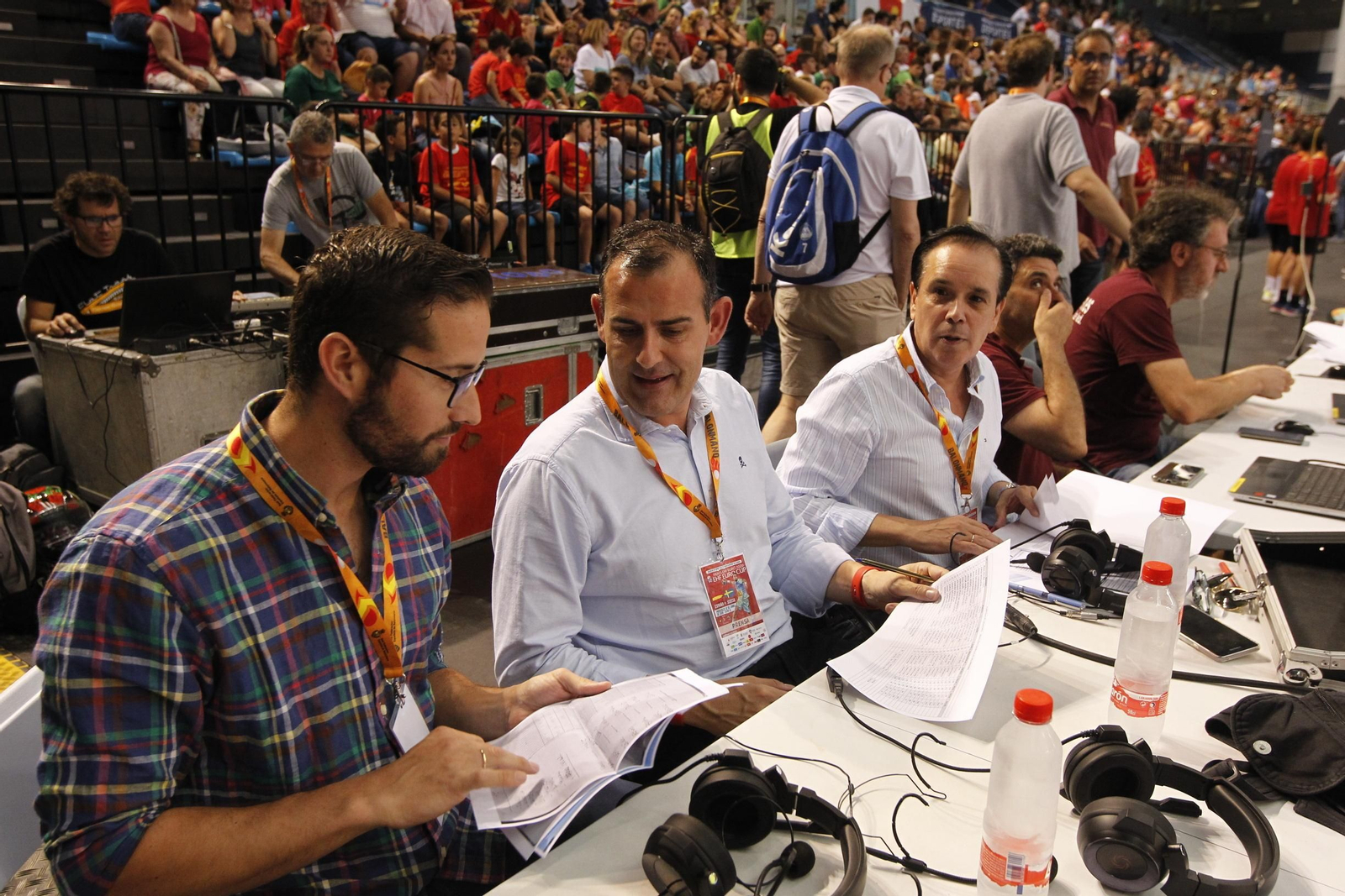 Fotogalería España-Suecia. Balonmano. Palacio Juegos Mediterráneos. Almería