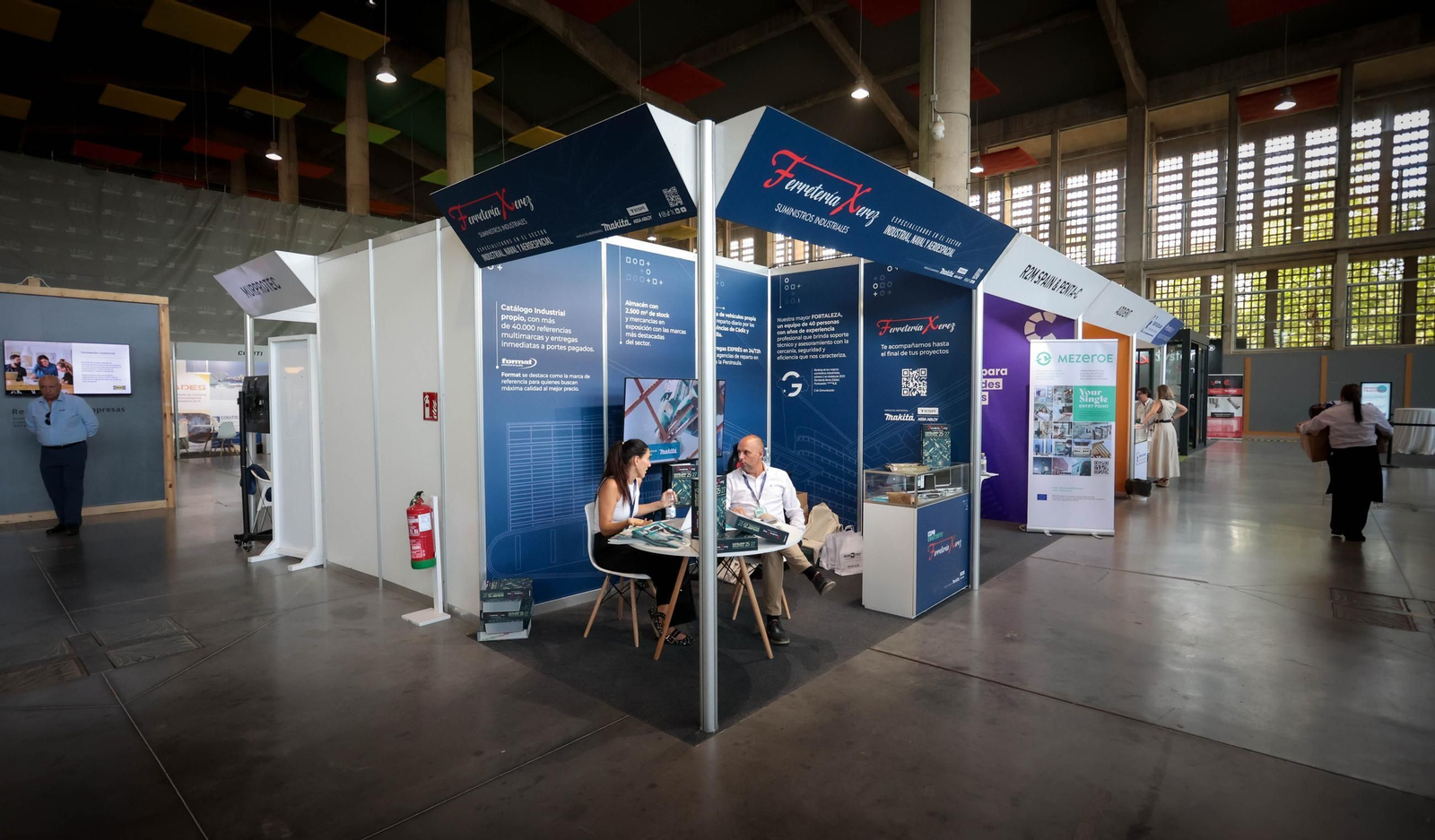 Imágenes de la inauguración de ExpoConstruye en IFECA Jerez