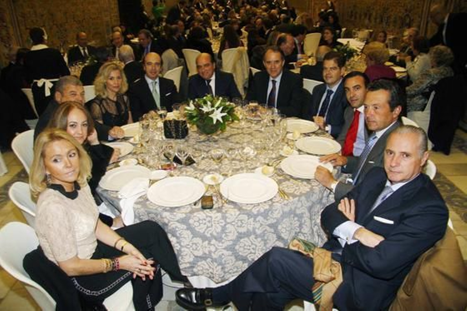 Fátima Ysern, Mercedes Morón, José María Gil Arévalo, Carmen Rufino, Luis María González, Luis Miguel Martín Rubio, Luis Miguel Rufino, Daniel Carrasco, Manuel Iturbe, Gonzalo Madariaga y Leonardo Rodríguez de la Borbolla. 

Foto: Antonio Pizarro / Juan Carlos Vázquez / Victoria Hidalgo / Manuel Gómez