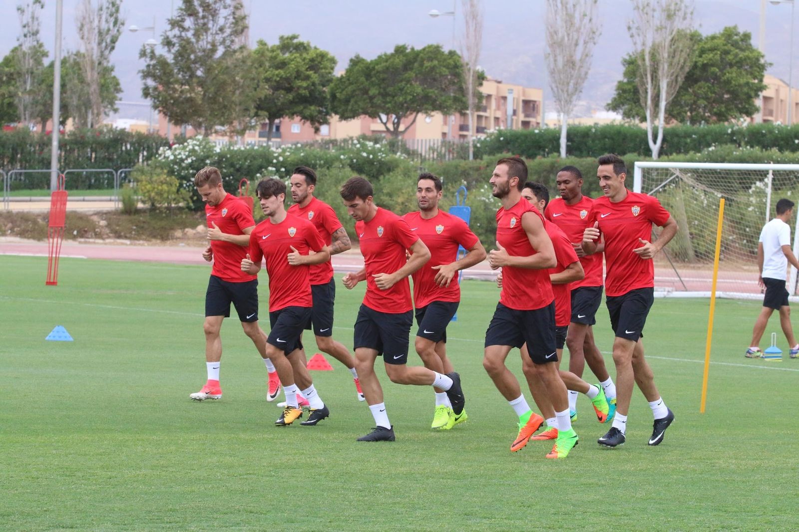 Solo los filiales y los recién descendidos, además de Rayo, Tenerife y Oviedo, disponen de mayor presupuesto para destinarlo al pago de las nóminas de sus primeras plantillas.