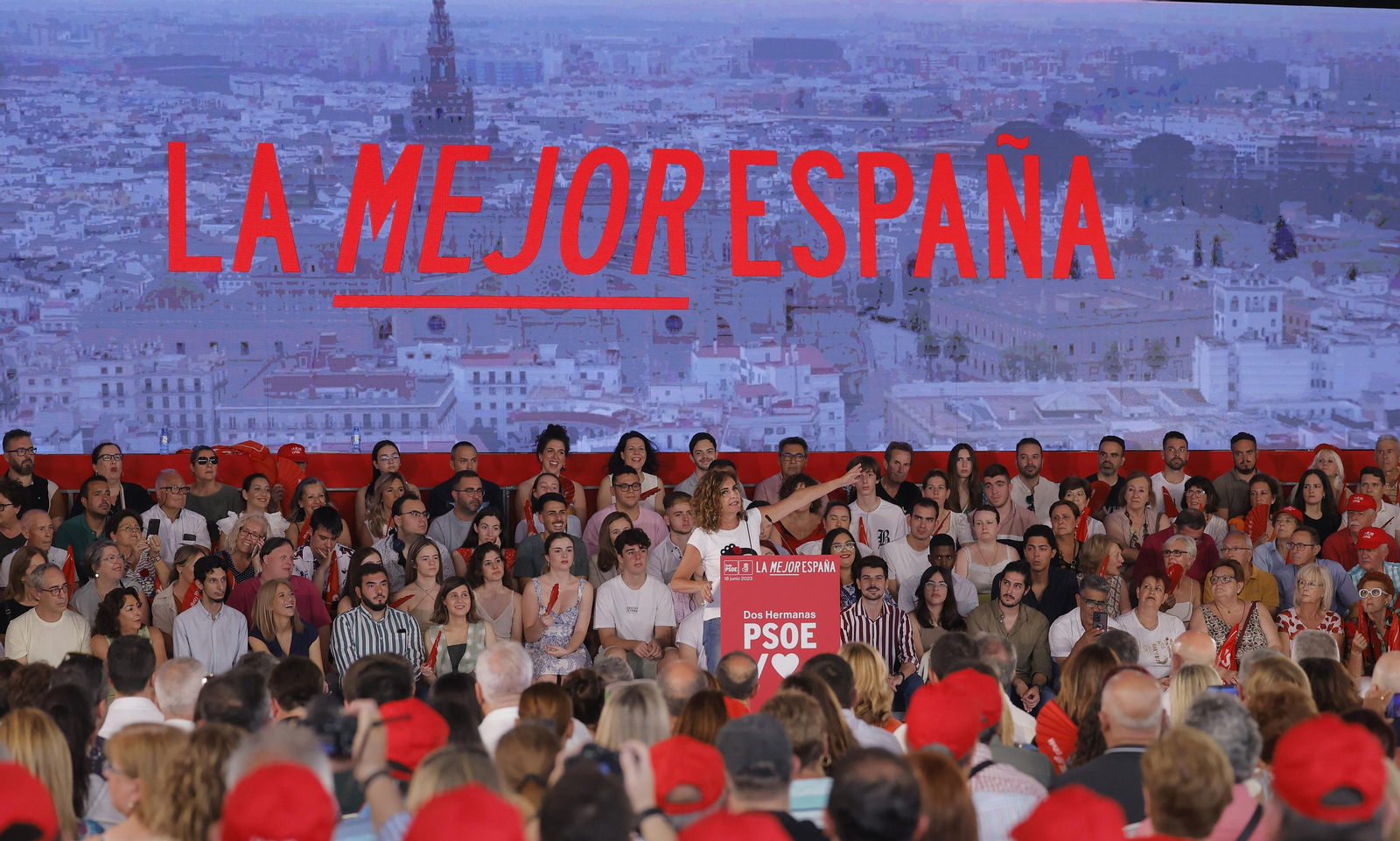 Las imágenes del mitin de Pedro Sánchez en Dos hermanas