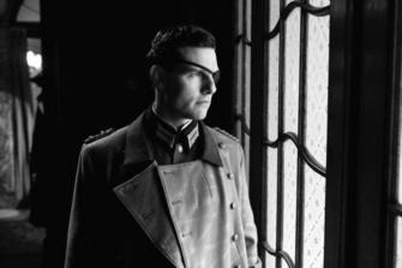 Tom Cruise como Stauffenberg.