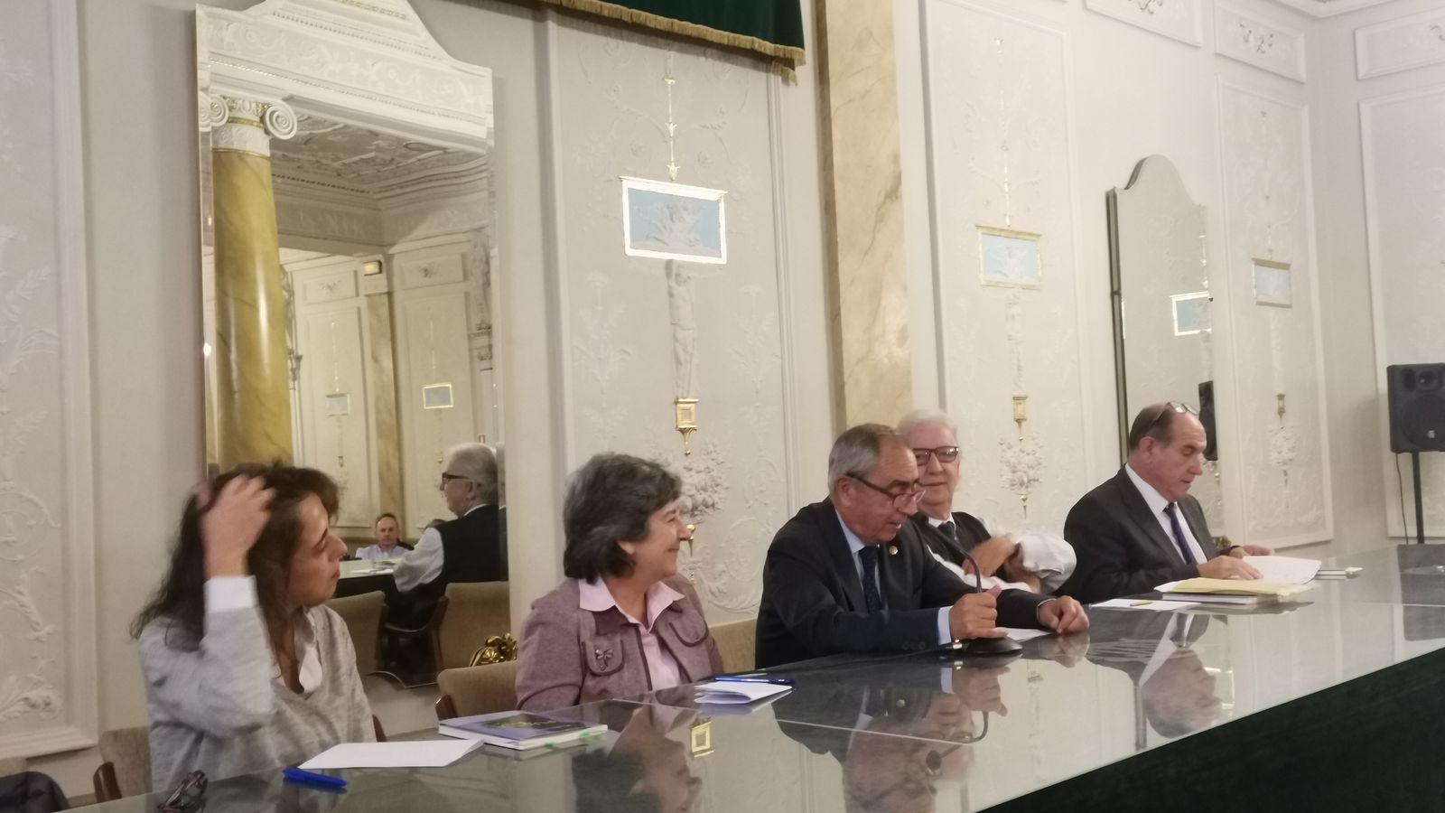 La presentación tuvo lugar este jueves por la noche en el Círculo Mercantil.