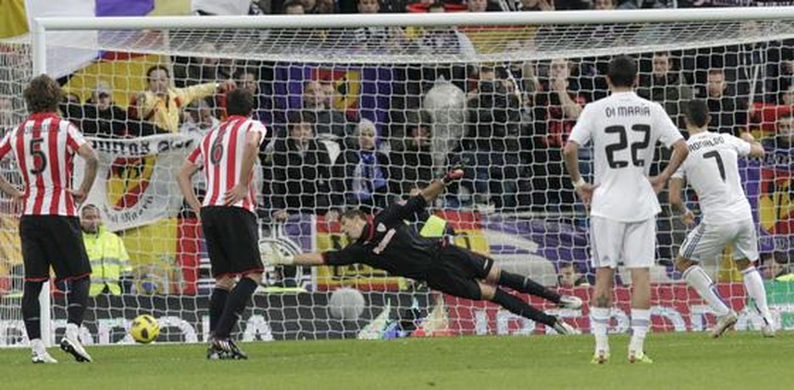 Los de Mourinho aprueban con sobresaliente el último examen antes del Barça.

Foto: EFE