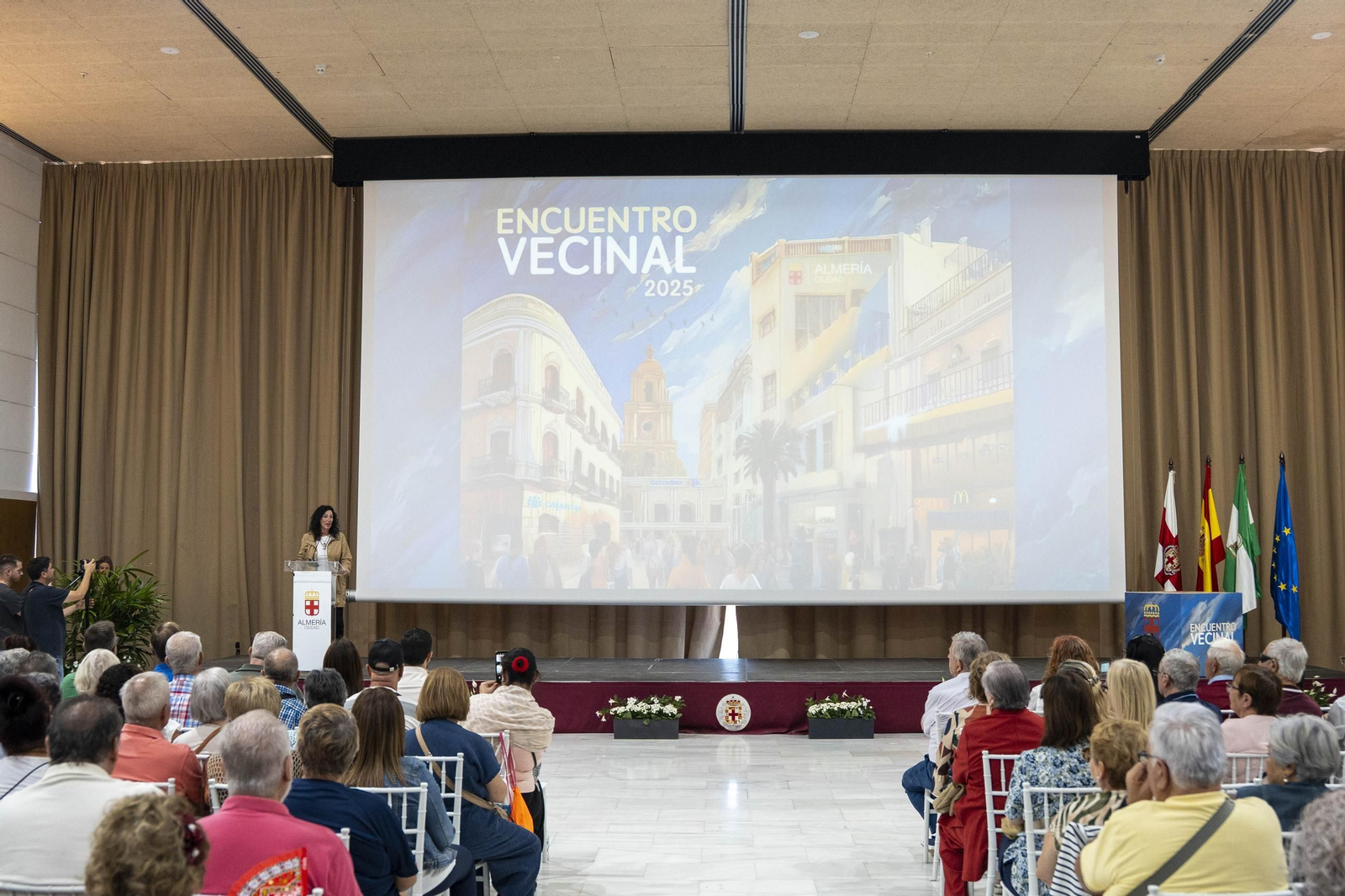 El encuentro Vecinal en el Palacio de Exposiciones y Congresos ‘Cabo de Gata – Ciudad de Almería’ de El Toyo, en imágenes