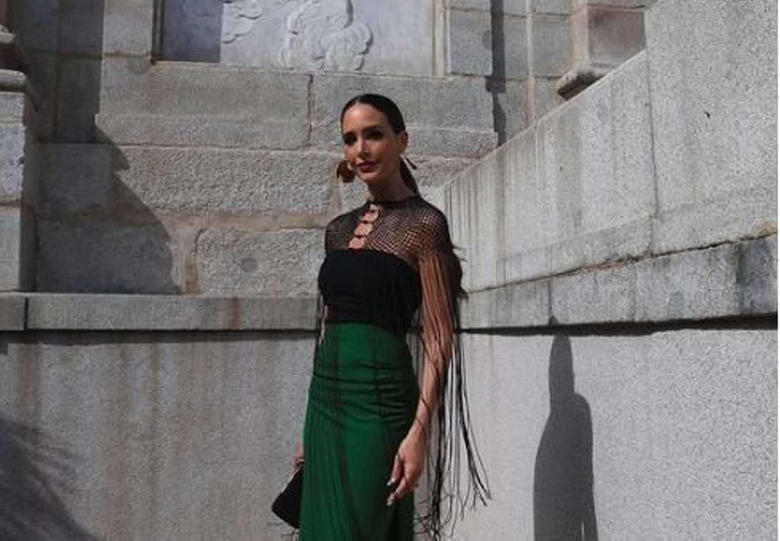 Rocío Osorno encuentra en Zara (y agota) el complemento definitivo de la invitada perfecta.