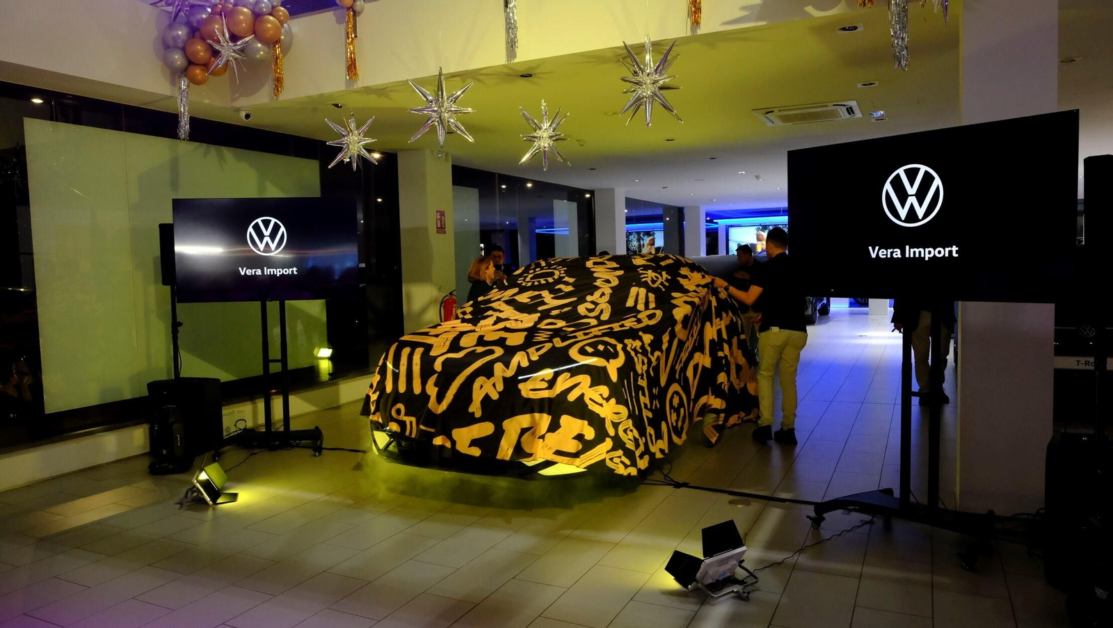 FINANZAS-ECONOMÍA (15894342).jpg