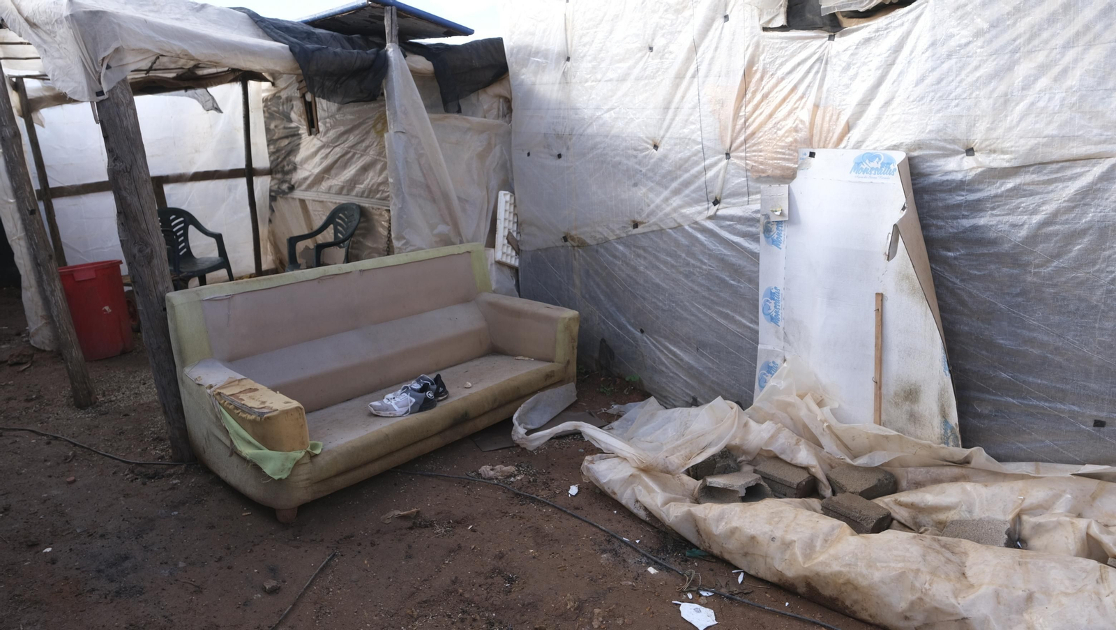 Imágenes del desalojo del asentamiento chabolista 'El Walili', en Níjar