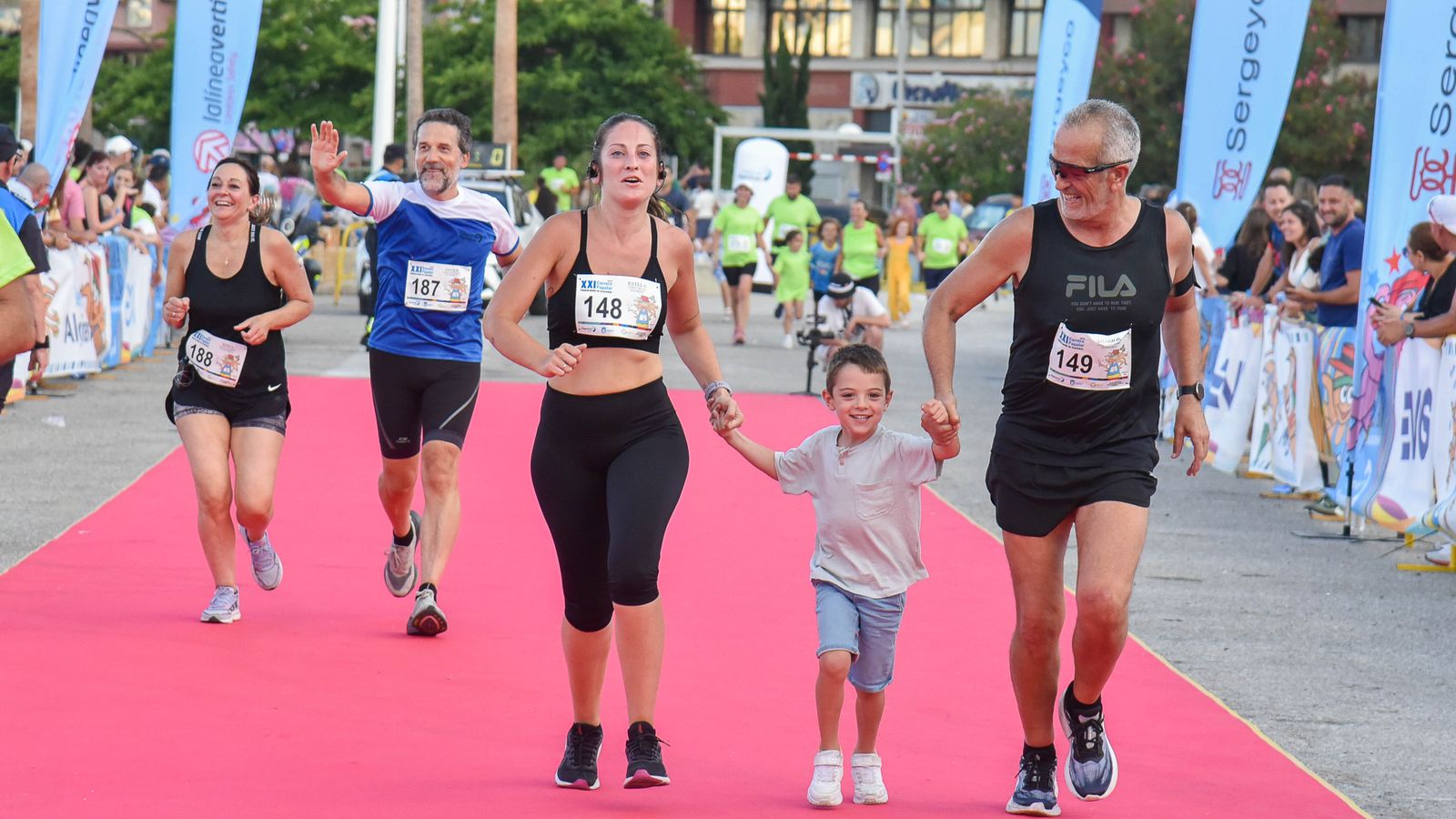 Búscate en la galeria de adultos de la XXI Carrera Popular Puerto Bahía de Algeciras