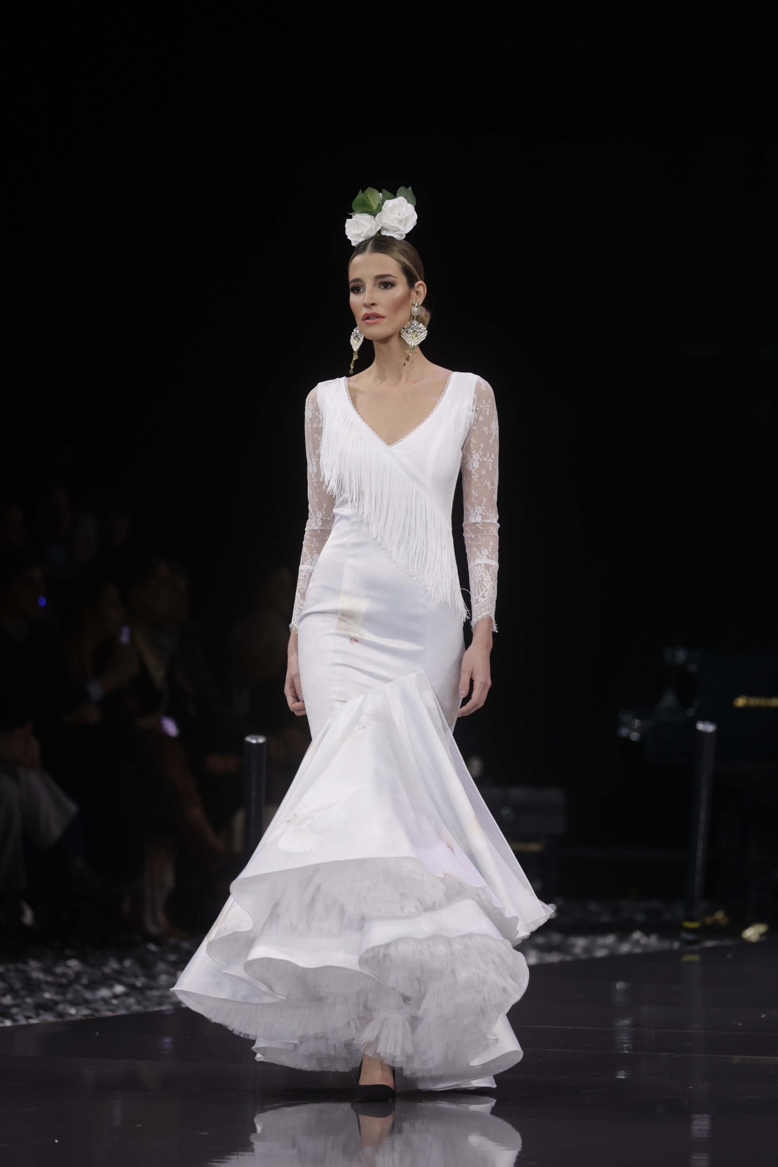 El desfile de Pilar Rubio en SIMOF 2023, todas las fotos