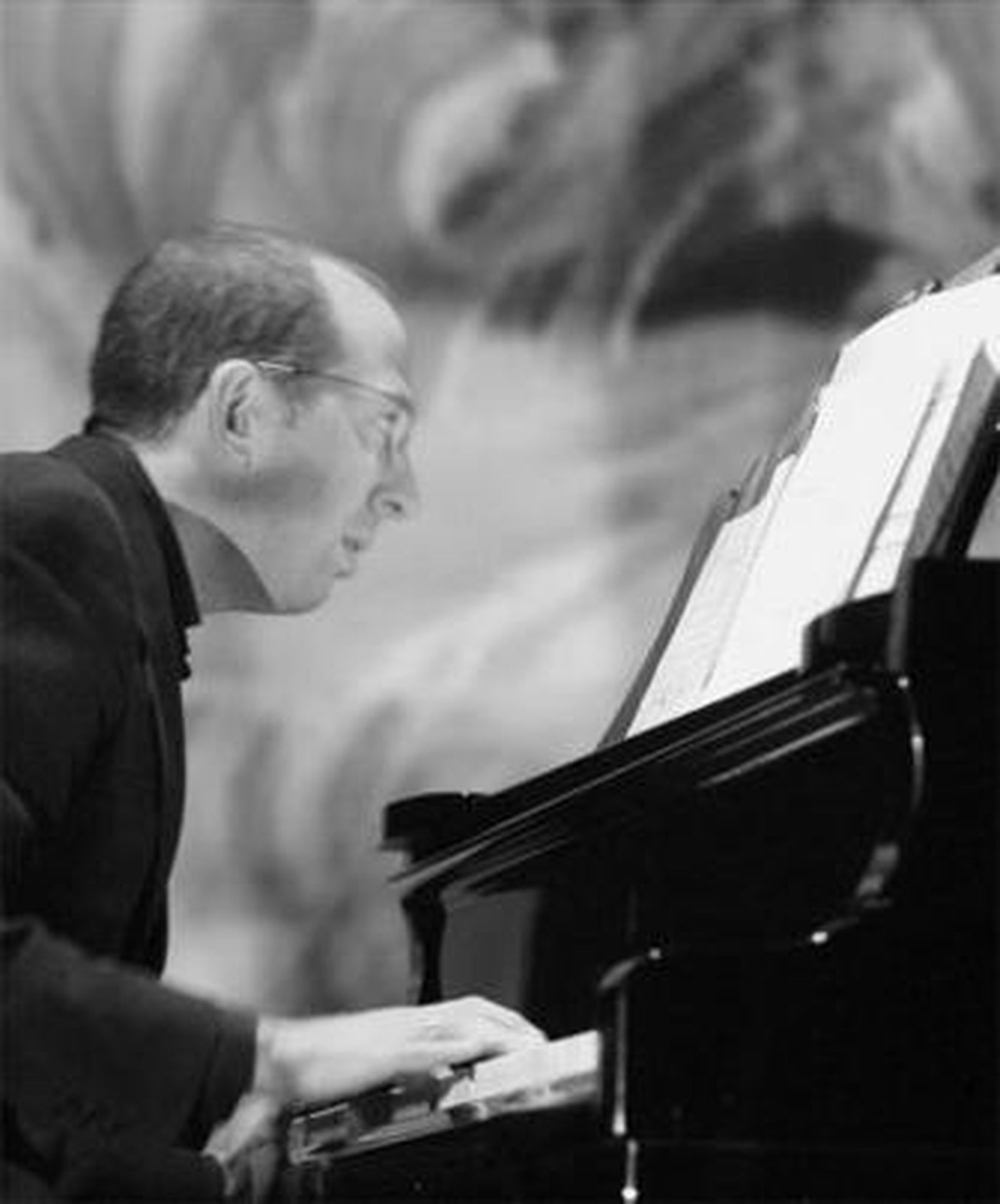 El músico actuará en el marco del Ciclo de Música Contemporánea.