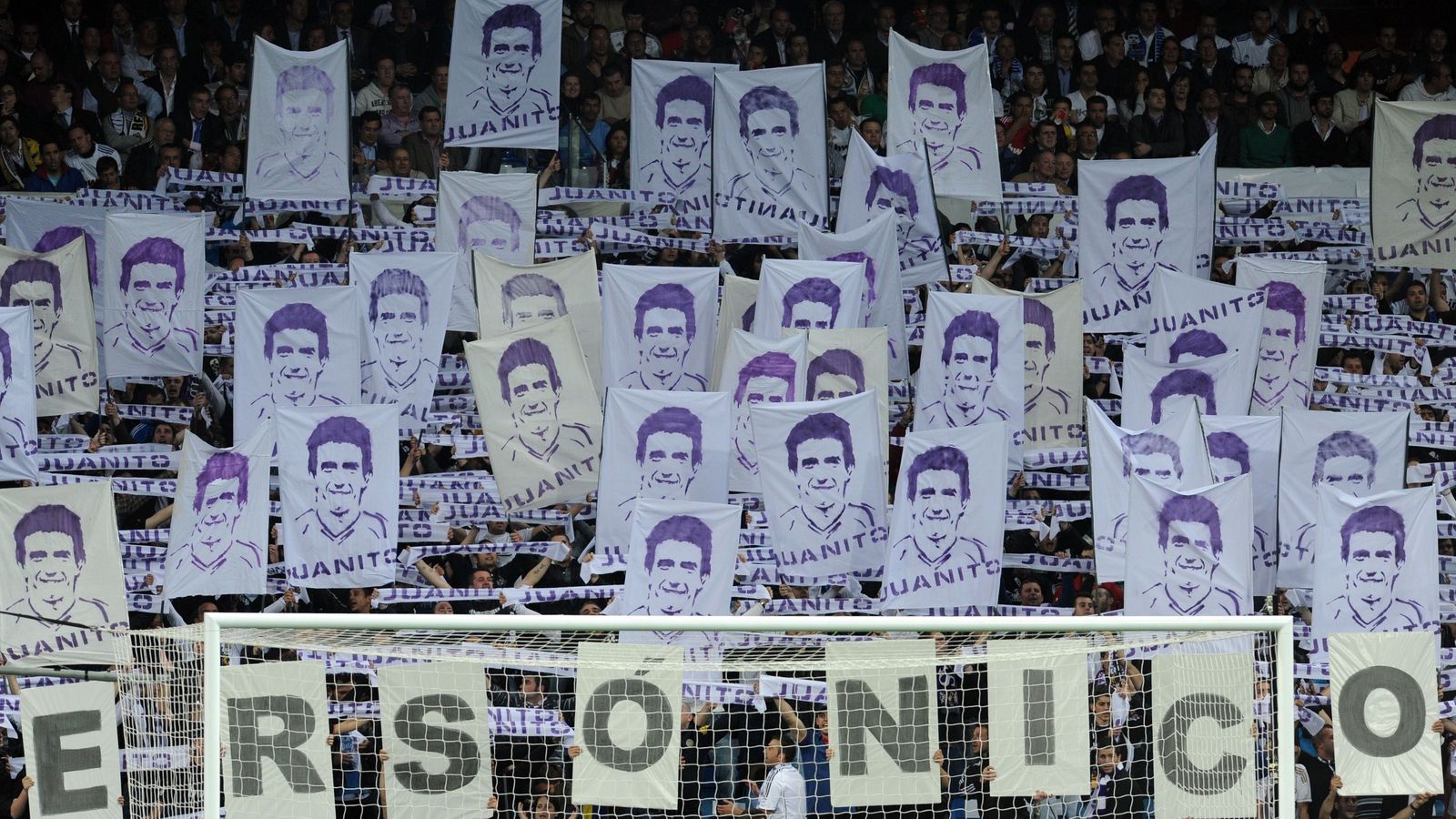 Las gradas del Bernabéu recuerda a Juanito