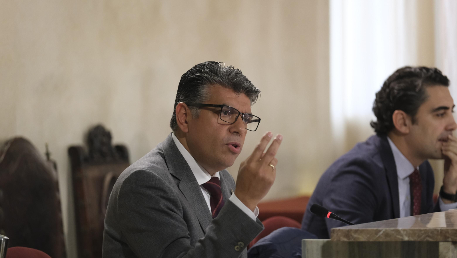 Imágenes del Pleno del Ayuntamiento de Almería sobre el estado de la Ciudad