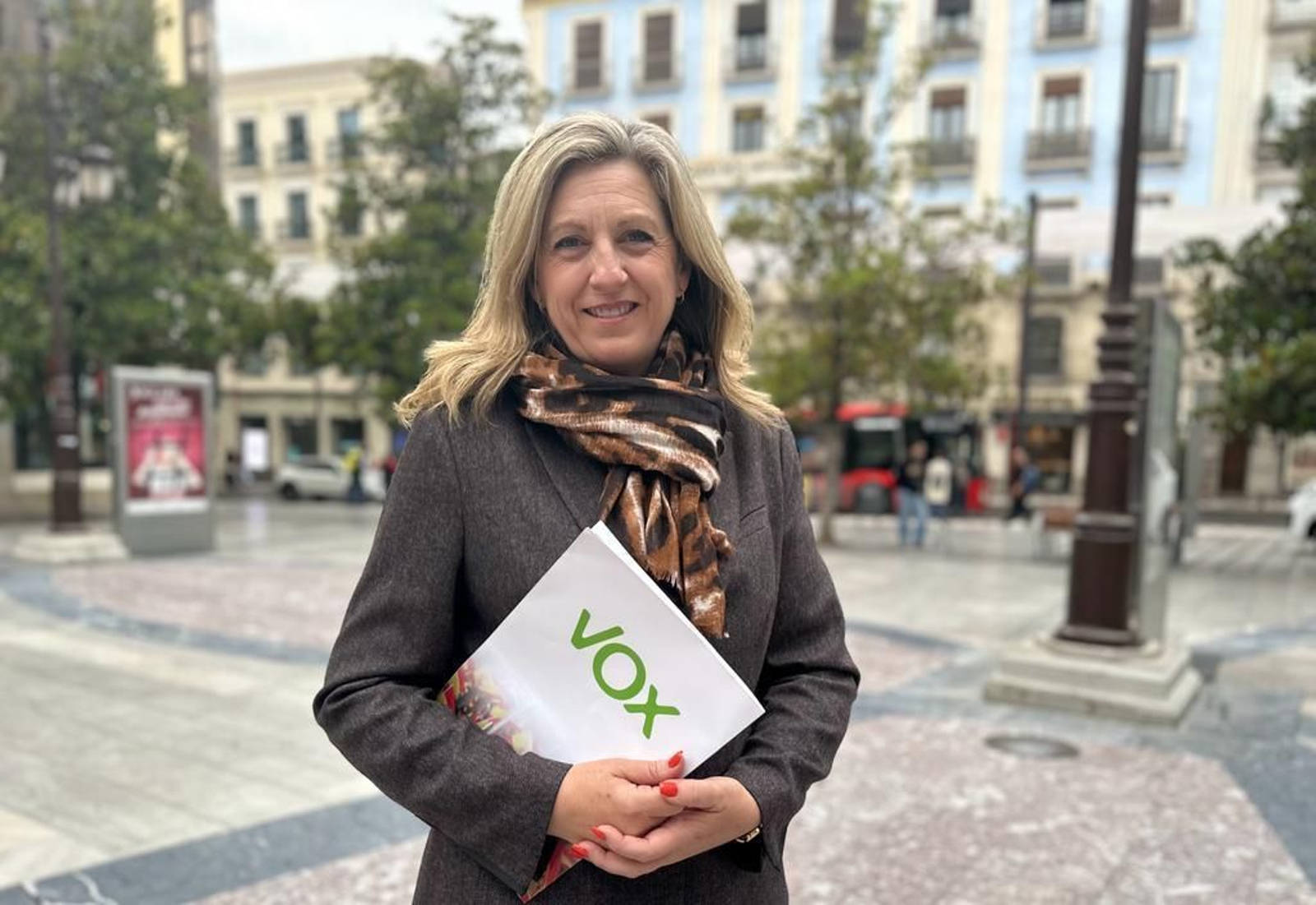 Vox anuncia rebajas fiscales en Granada y reducirá el gasto del Ayuntamiento Vox anuncia rebajas fiscales en Granada y reducirá el gasto del Ayuntamiento