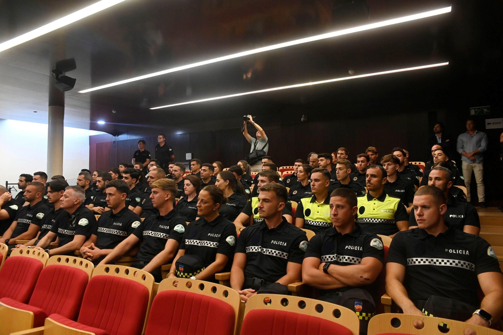 El inicio del curso para 58 policías locales en Córdoba