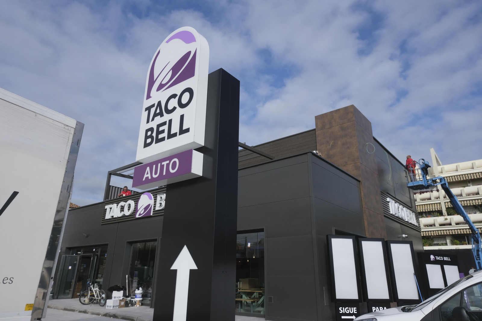 El nuevo Taco Bell de Córdoba un día antes de su inauguración.