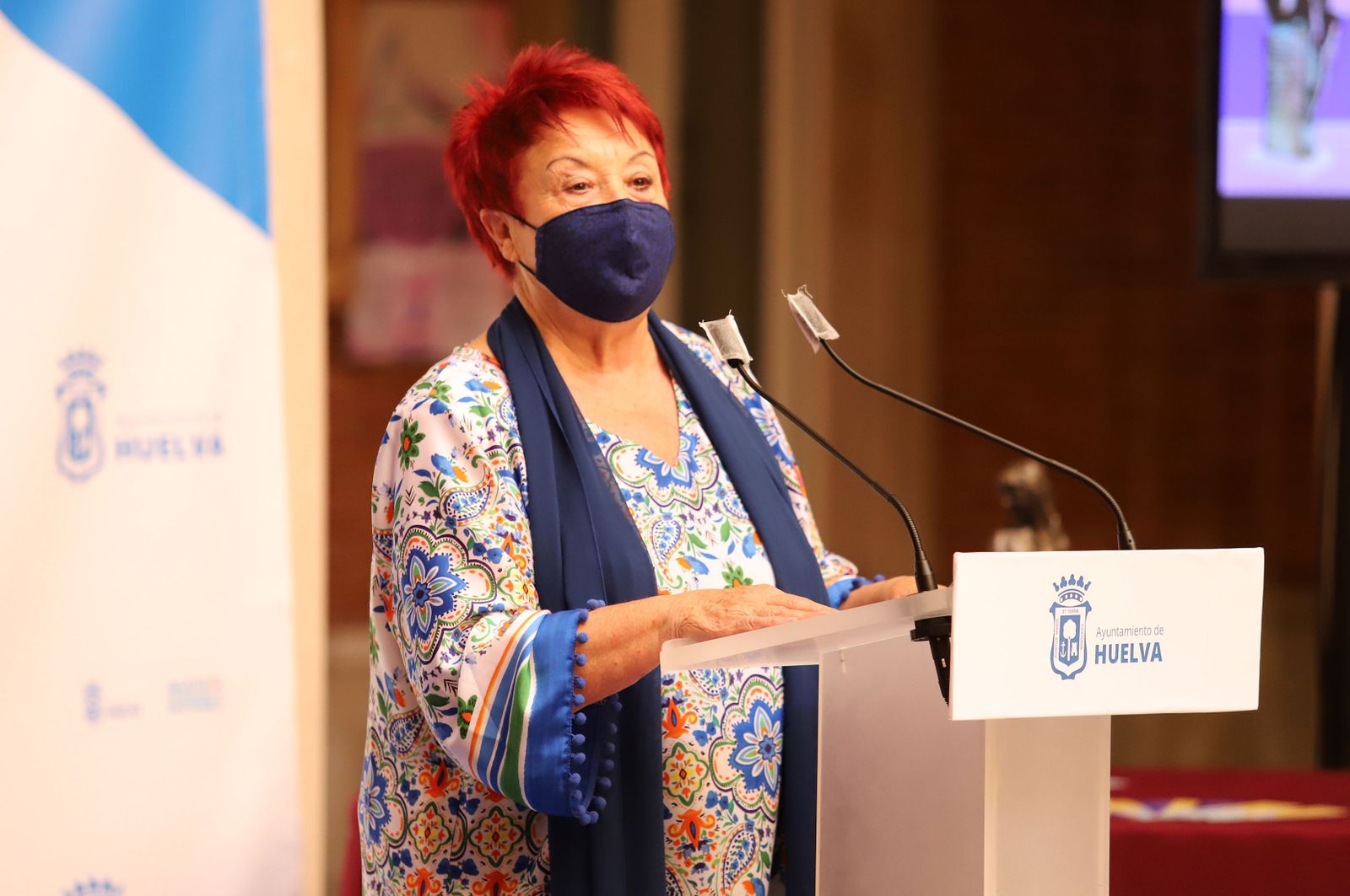 Imágenes de la entrega del Premio Marismas a Juana Carrillo y a Gabriela de la Fuente en su XIX edición