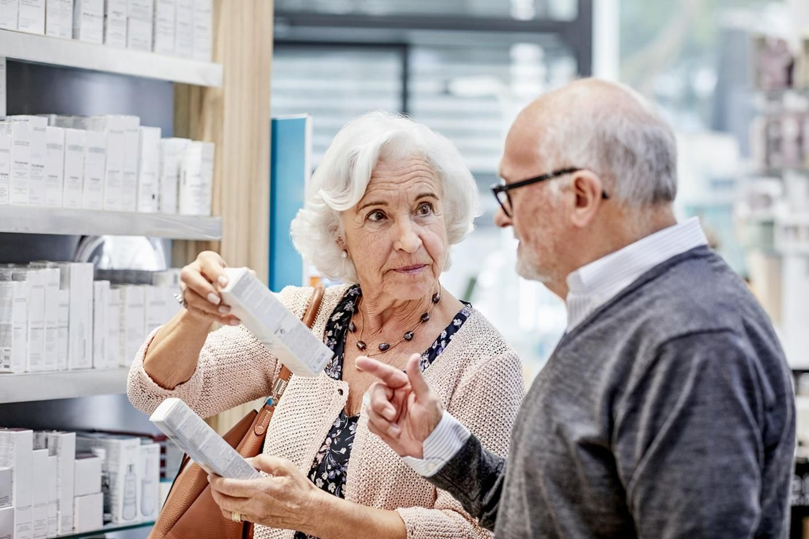 Educar a los mayores en salud mejora su calidad de vida, les da independencia y aporta seguridad.