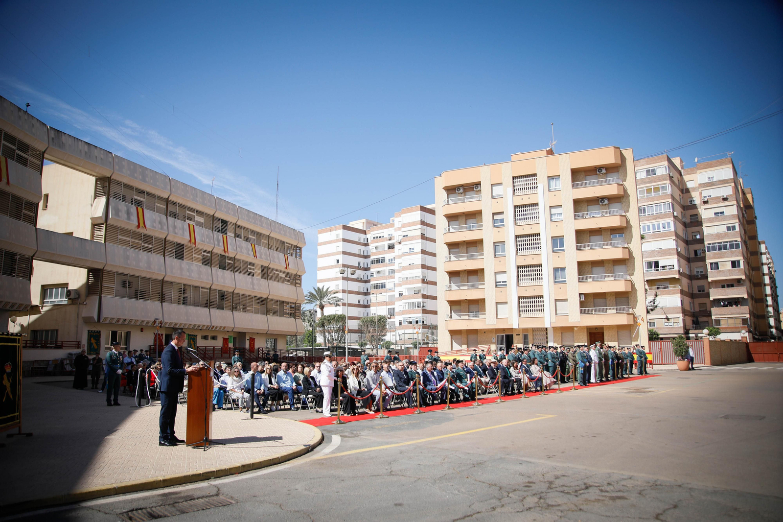 Fotogalería del 180 aniversario de la Guardia Civil.