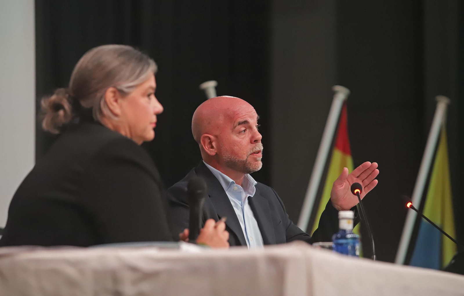 Fotos de la jornada contra la violencia de género en el IES Isla Verde de Algeciras