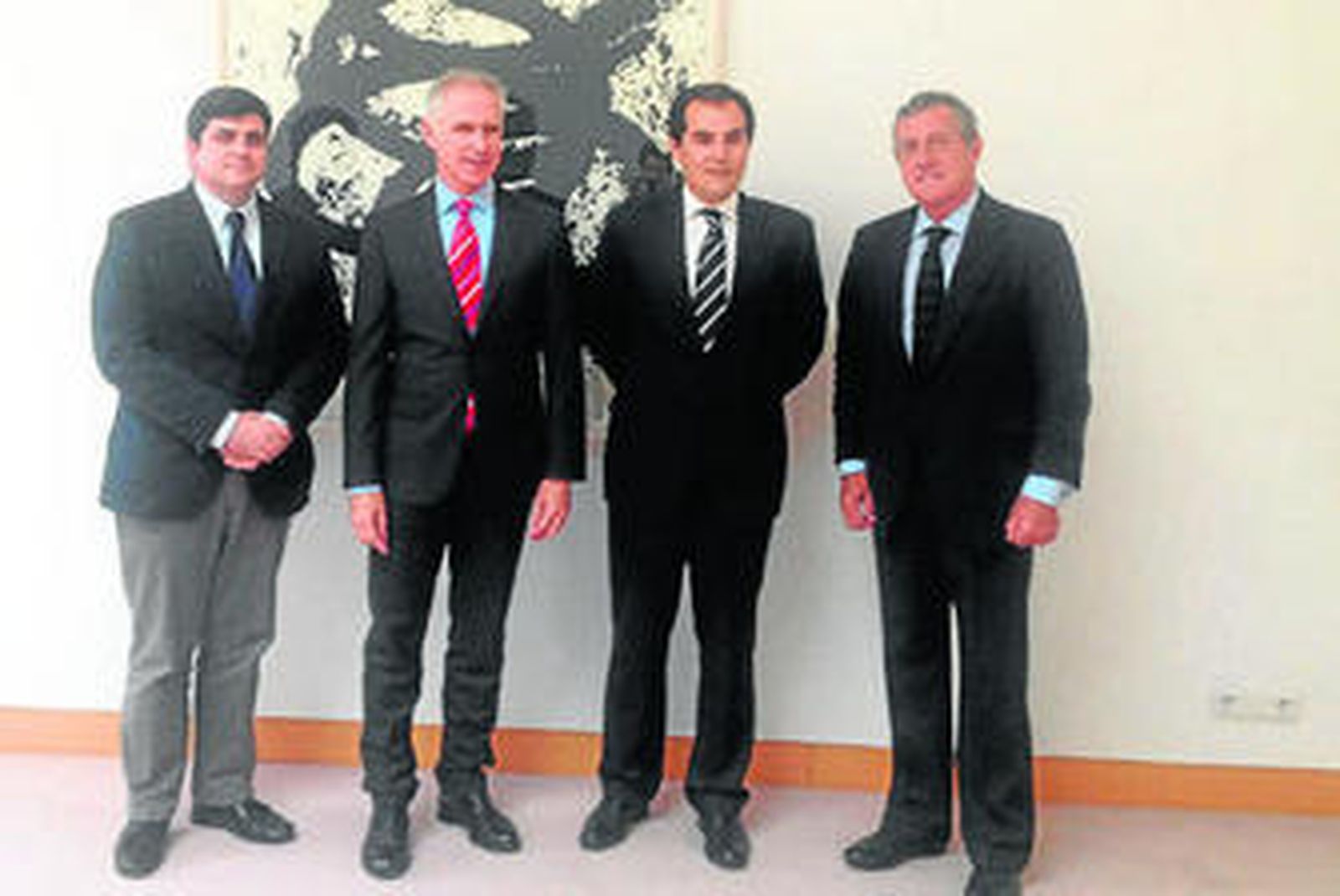 Nieto, en el centro, en el museo Guggehneim.