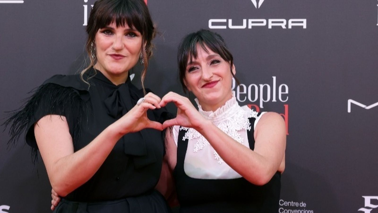 Rozalén y Beatriz Romero