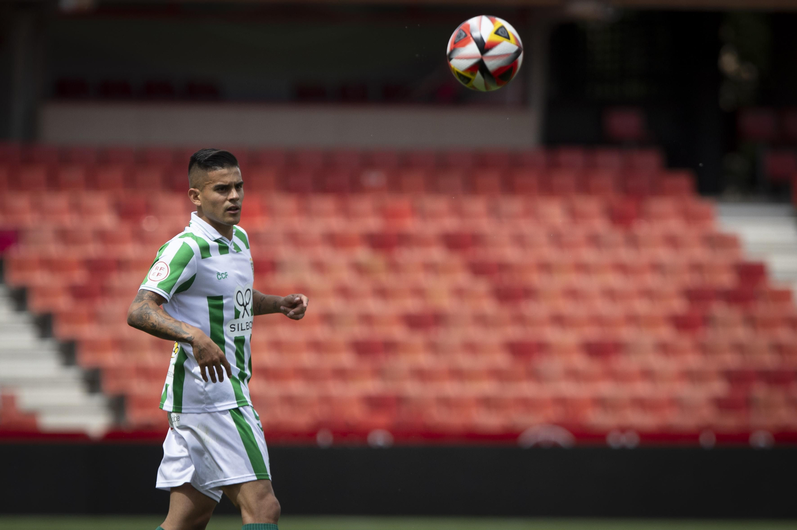 Las mejores fotos del ambiente en el Recreativo Granada - Córdoba CF