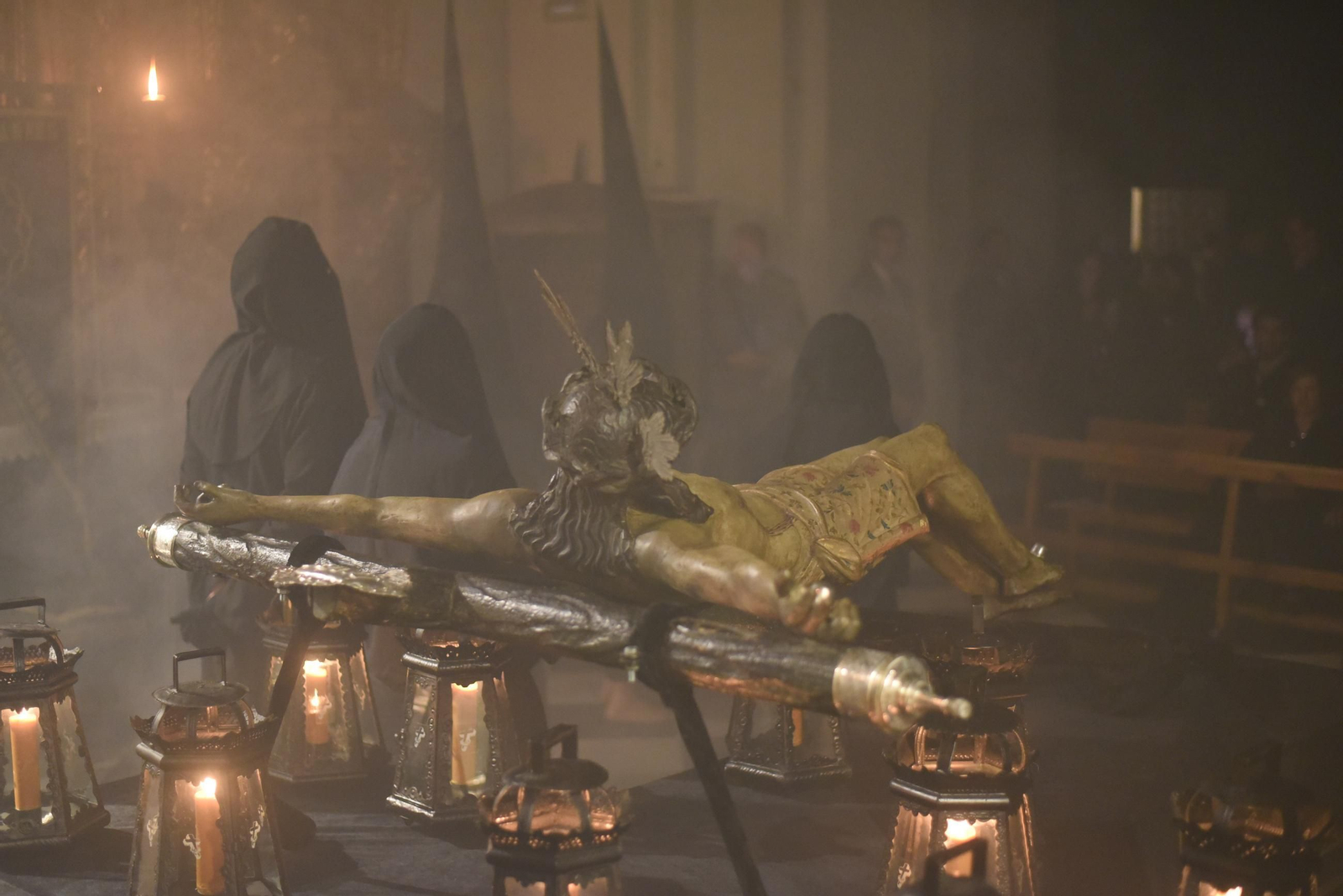 Las imágenes de la hermandad del Vía Crucis el Lunes Santo en Córdoba