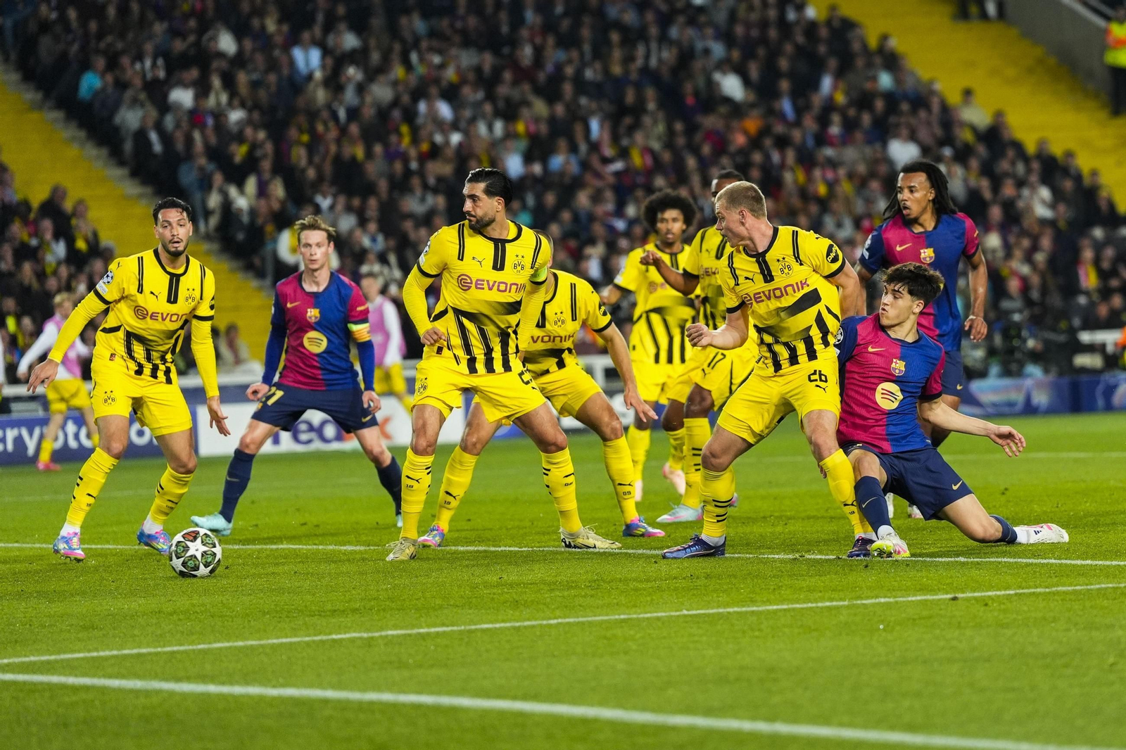 Las mejores fotos del Barcelona - Borussia Dortmund