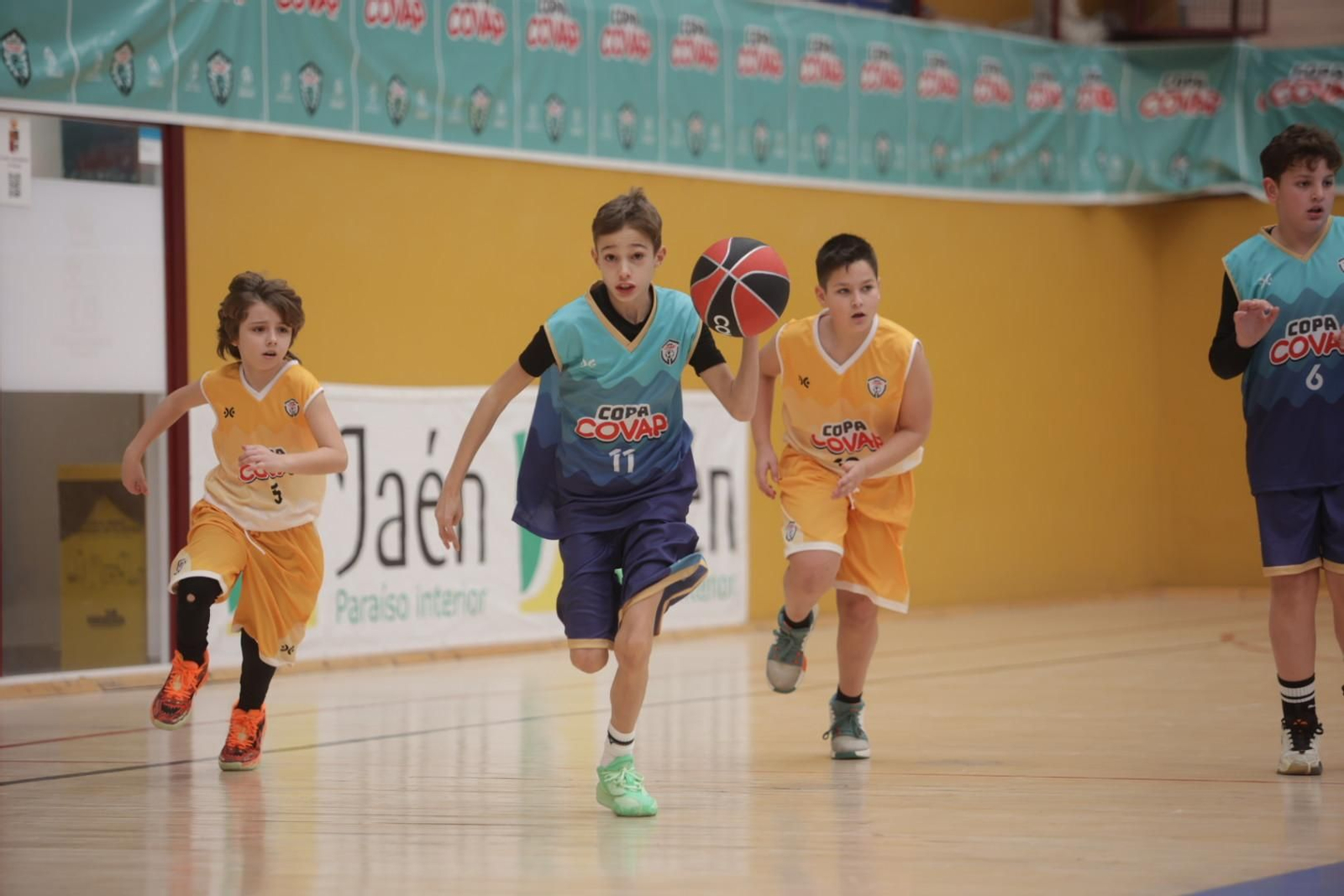 Copa COVAP en Martos: deporte, hábitos saludables y gestión emocional, en imágenes