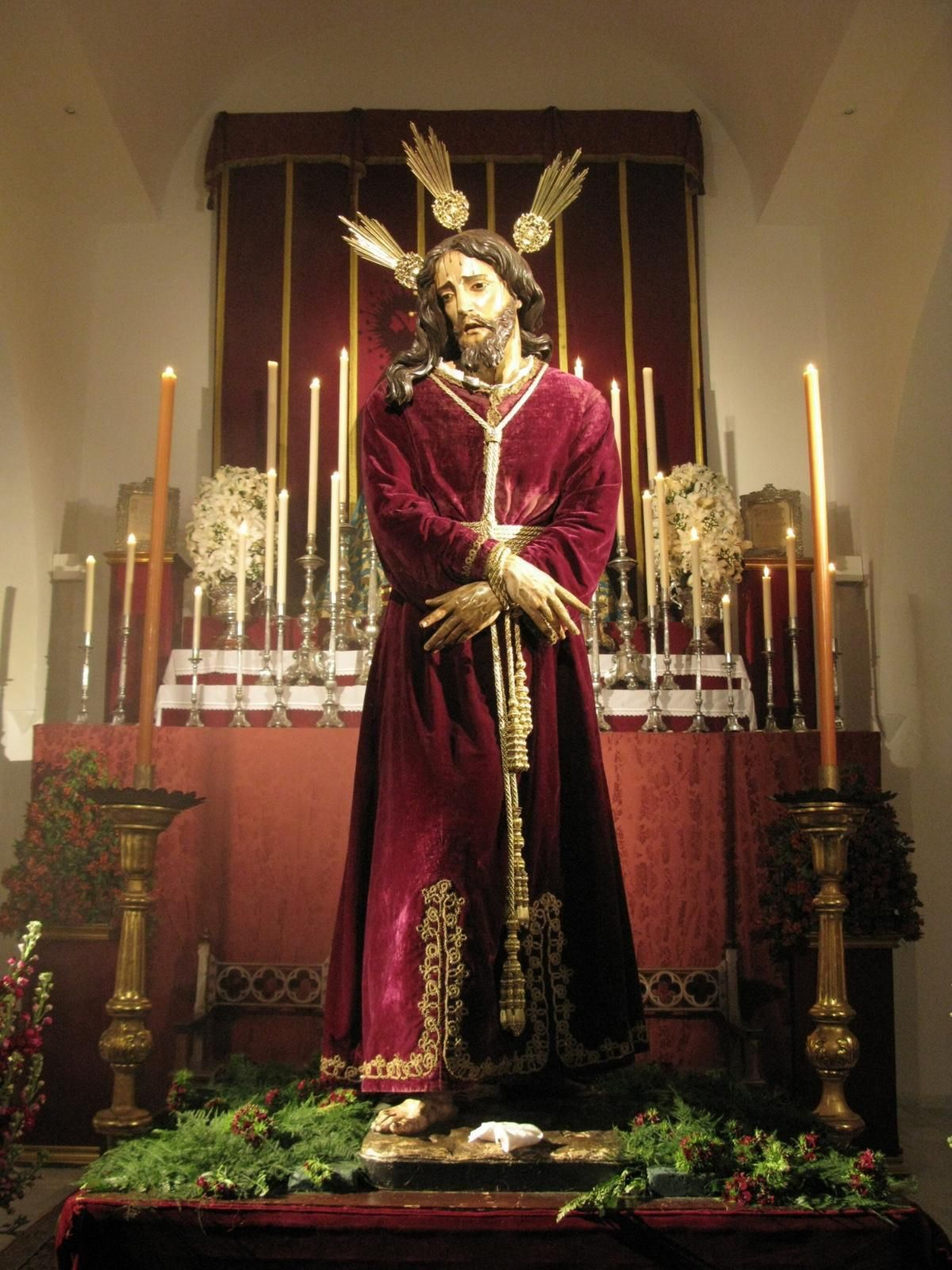 Imagen de Jesús del Prendimiento con la túnica de los caireles. Imagen de Jesús del Prendimiento con la túnica de los caireles.