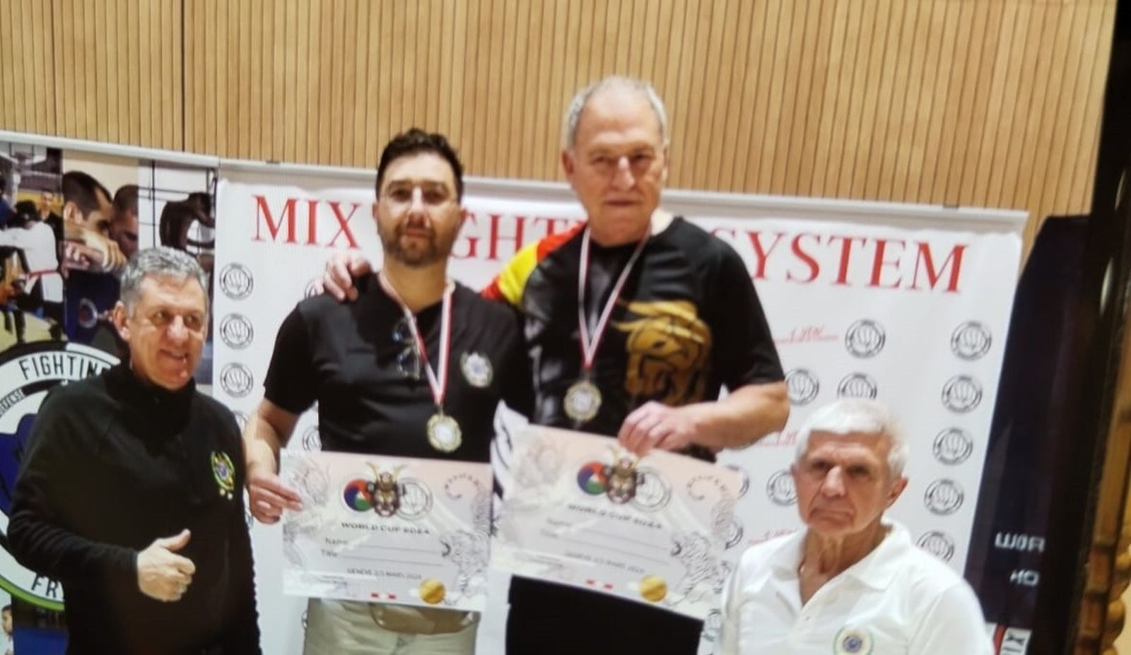 Pedro Periañez en el podium