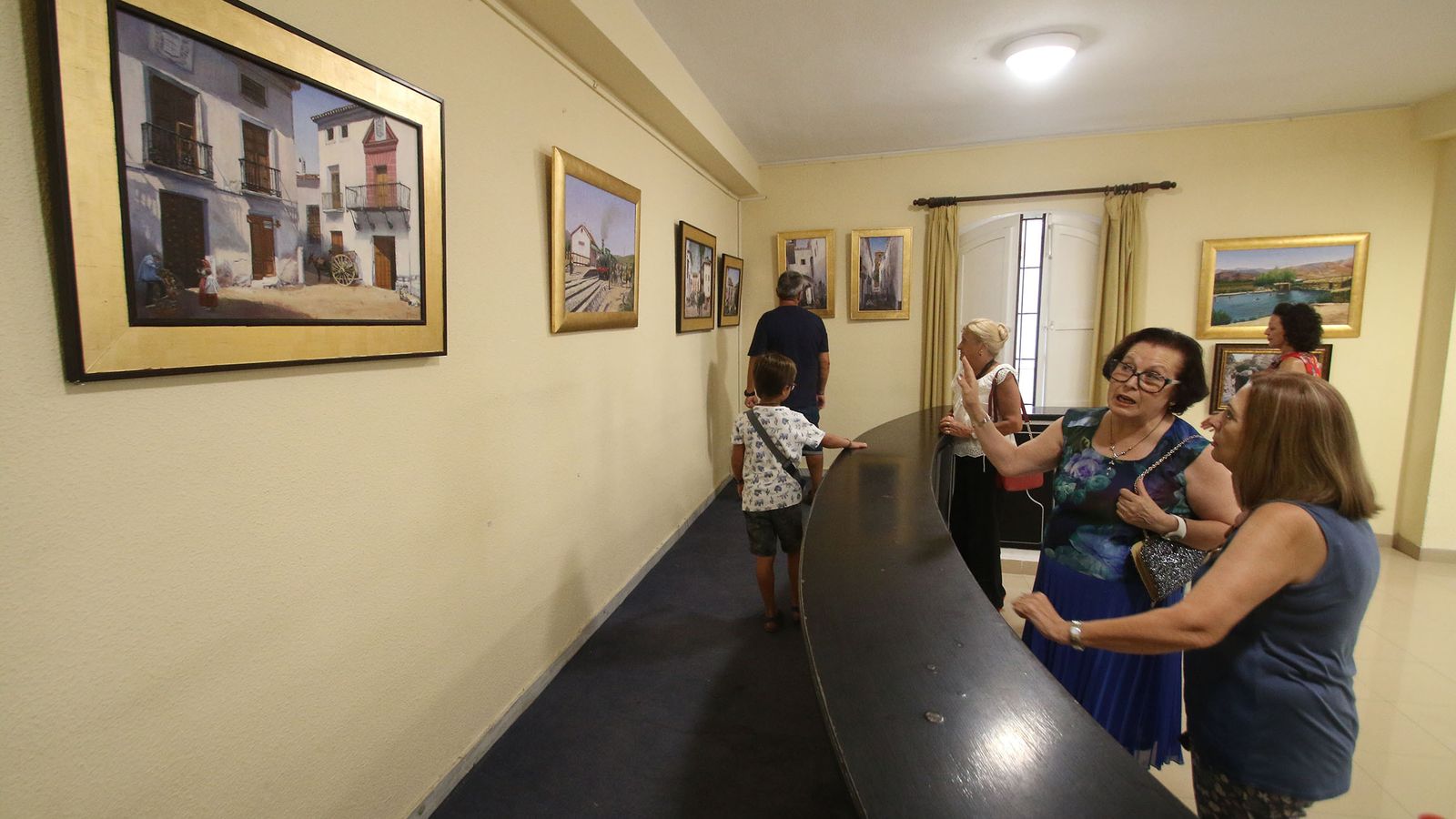 Exposición de Socorro Jiménez en el Salón de Plenos del Ayuntamiento de Tíjola