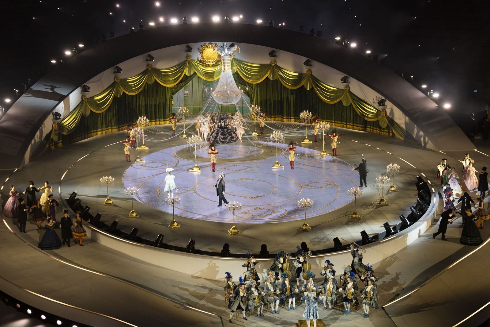 Las mejores fotos de los Juegos Olímpicos de invierno Milán Cortina d'Ampezzo 2026 | Ceremonia de clausura y jornada 17 y última