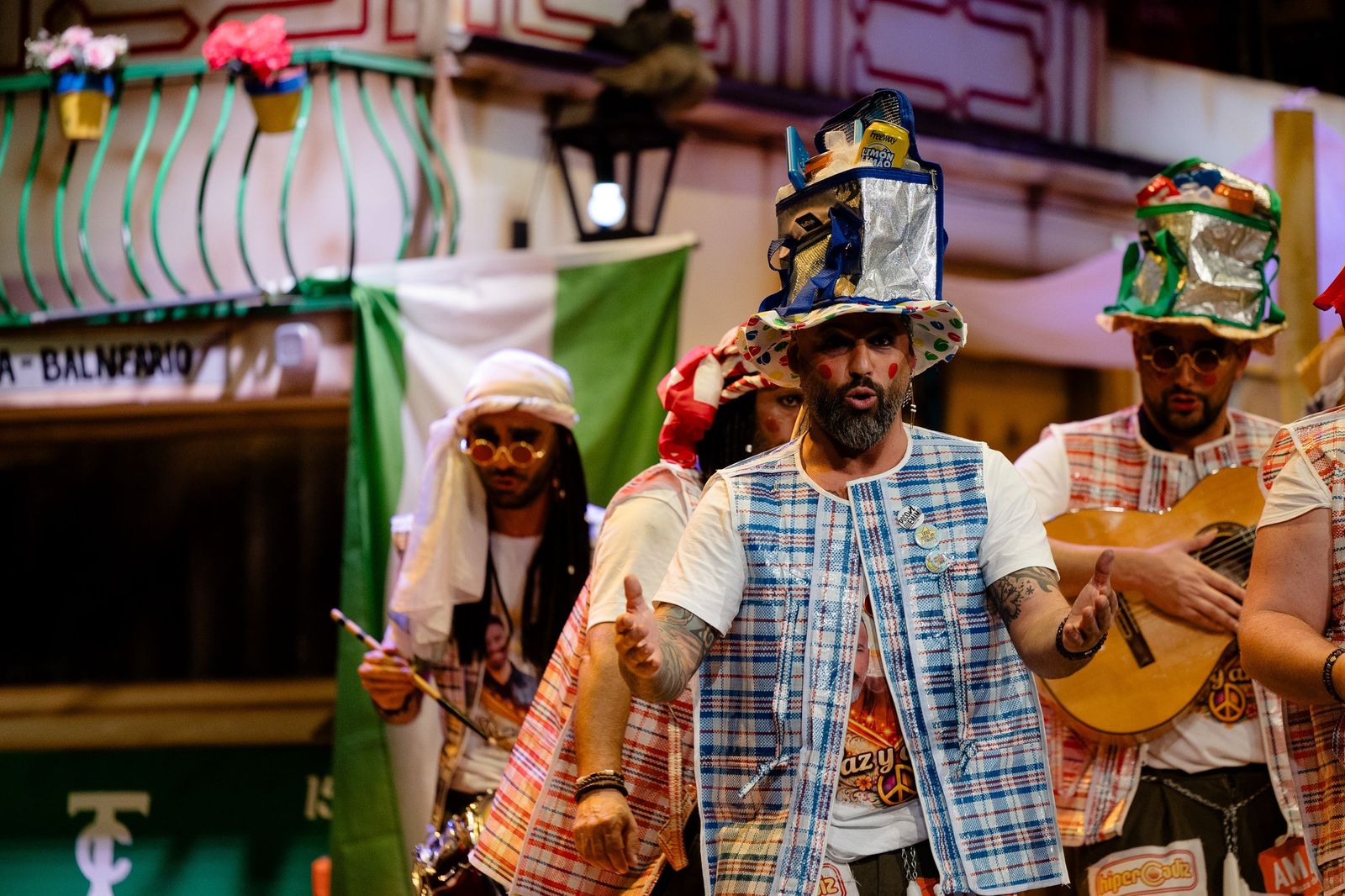 Búscate entre las mejores imágenes de la sexta sesión de cuartos de final del COAC 2026