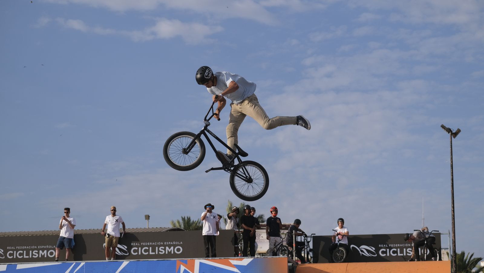 Imágenes de la segunda jornada de la Andalucía World Series Almería