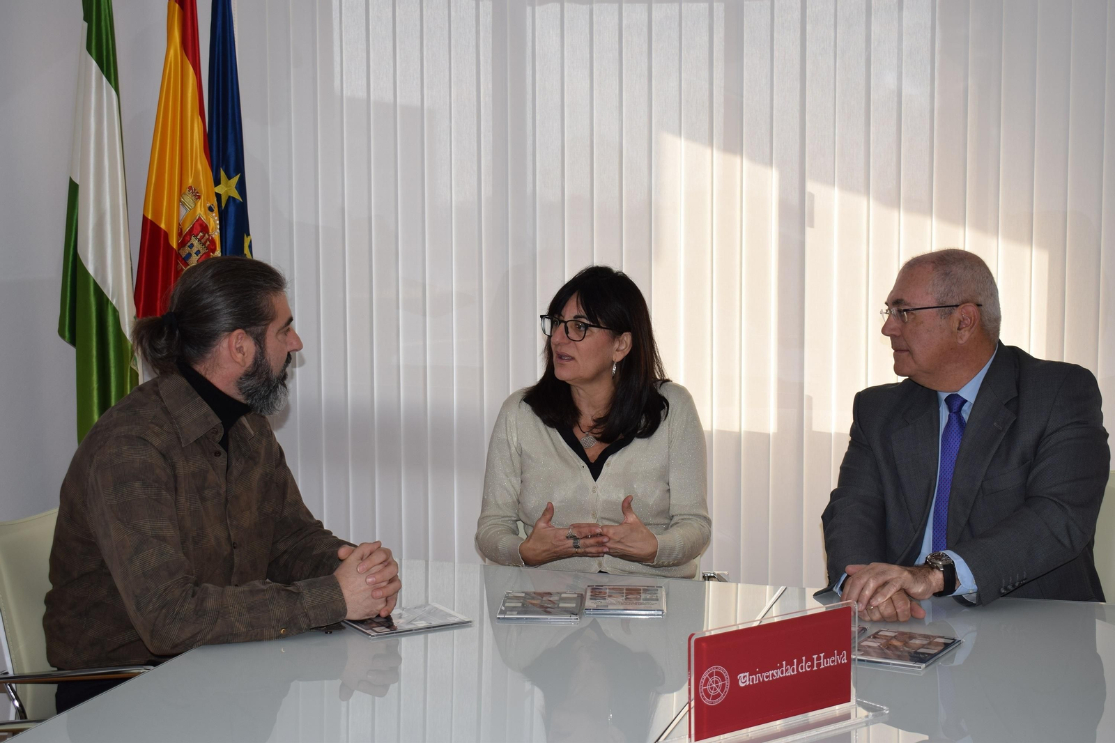 Moisés Rodríguez Bayona, María Antonia Peña y Antonio de la Vega.