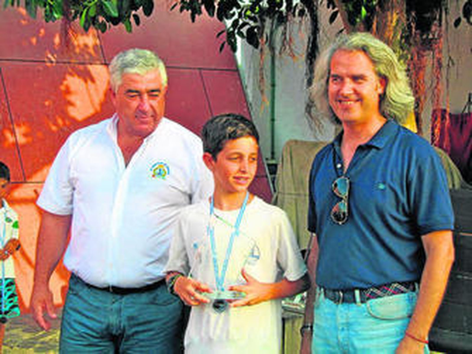 Gonzalo Velasco, campeón de vela de clase óptimist 'Ciudad de Huelva celebrado' en el RCMH.
