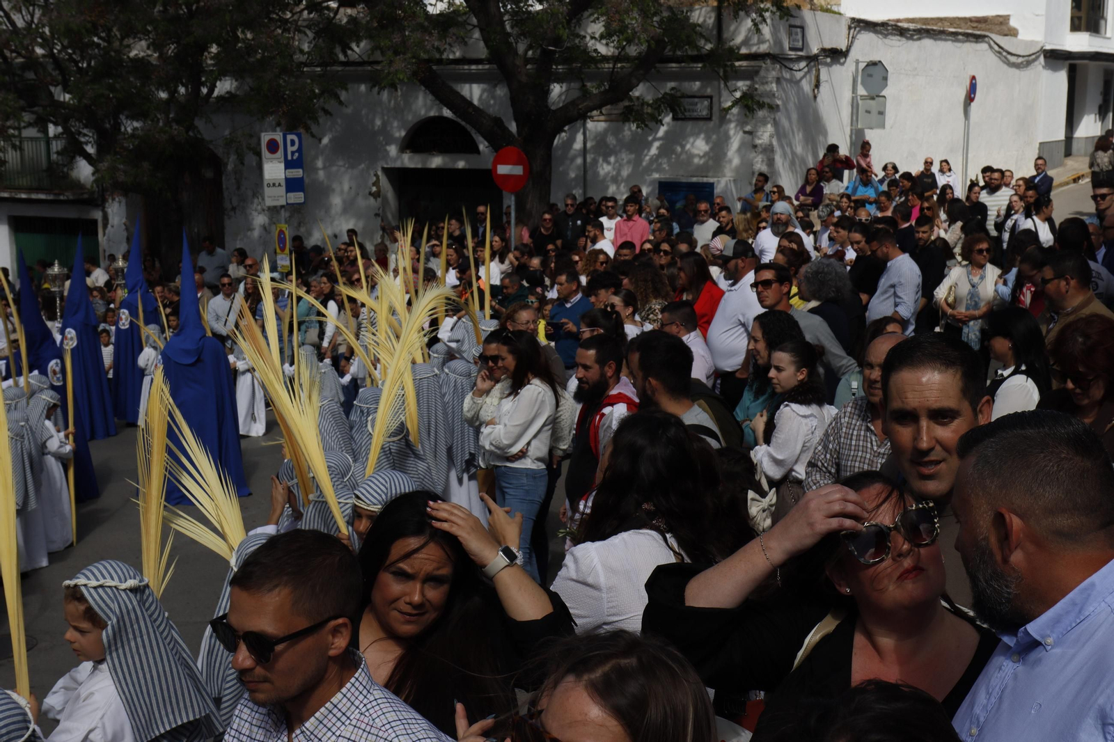 Imagenes de la salida de la Borriquita en la Semana Santa de Chiclana 2025