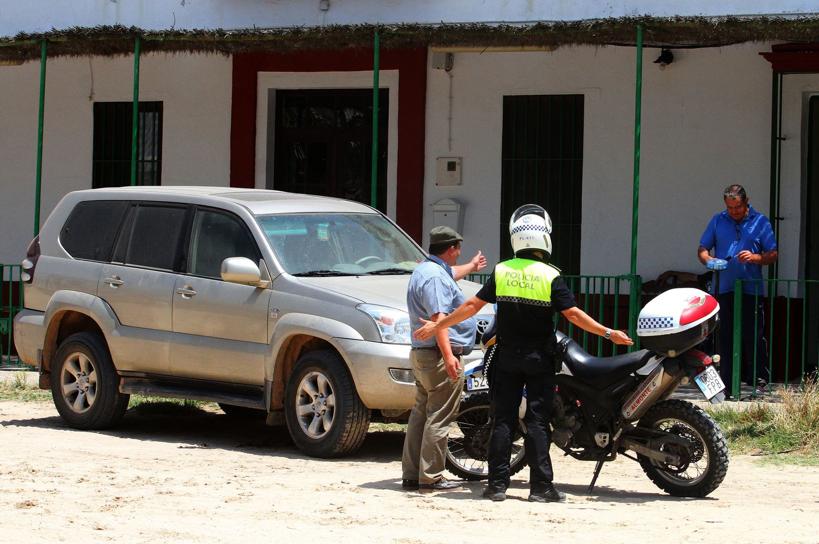 Ambiente en la aldea del Rocío.