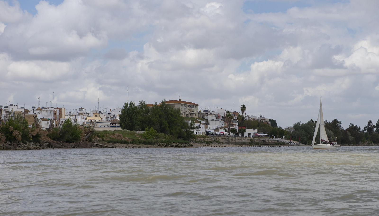 Travesía en barco por el Guadalquivir
