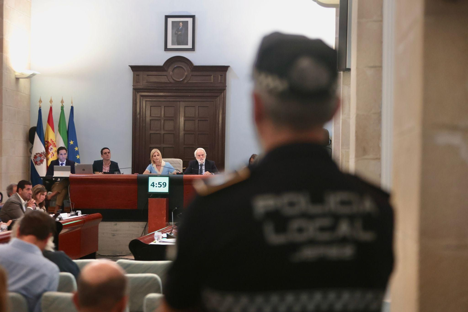 Un instante del pleno celebrado este viernes.